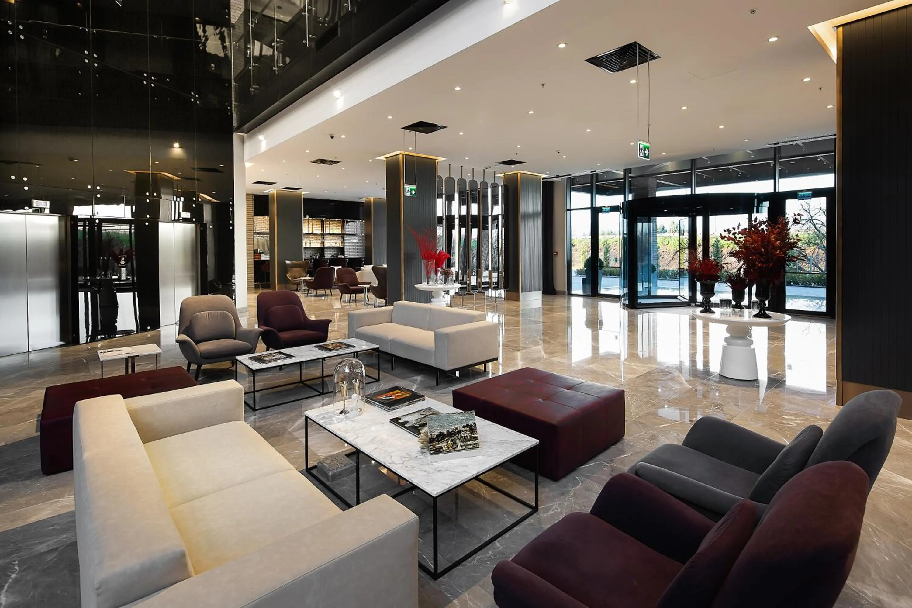 Lobby or reception in Dedeman Kartepe Kocaeli