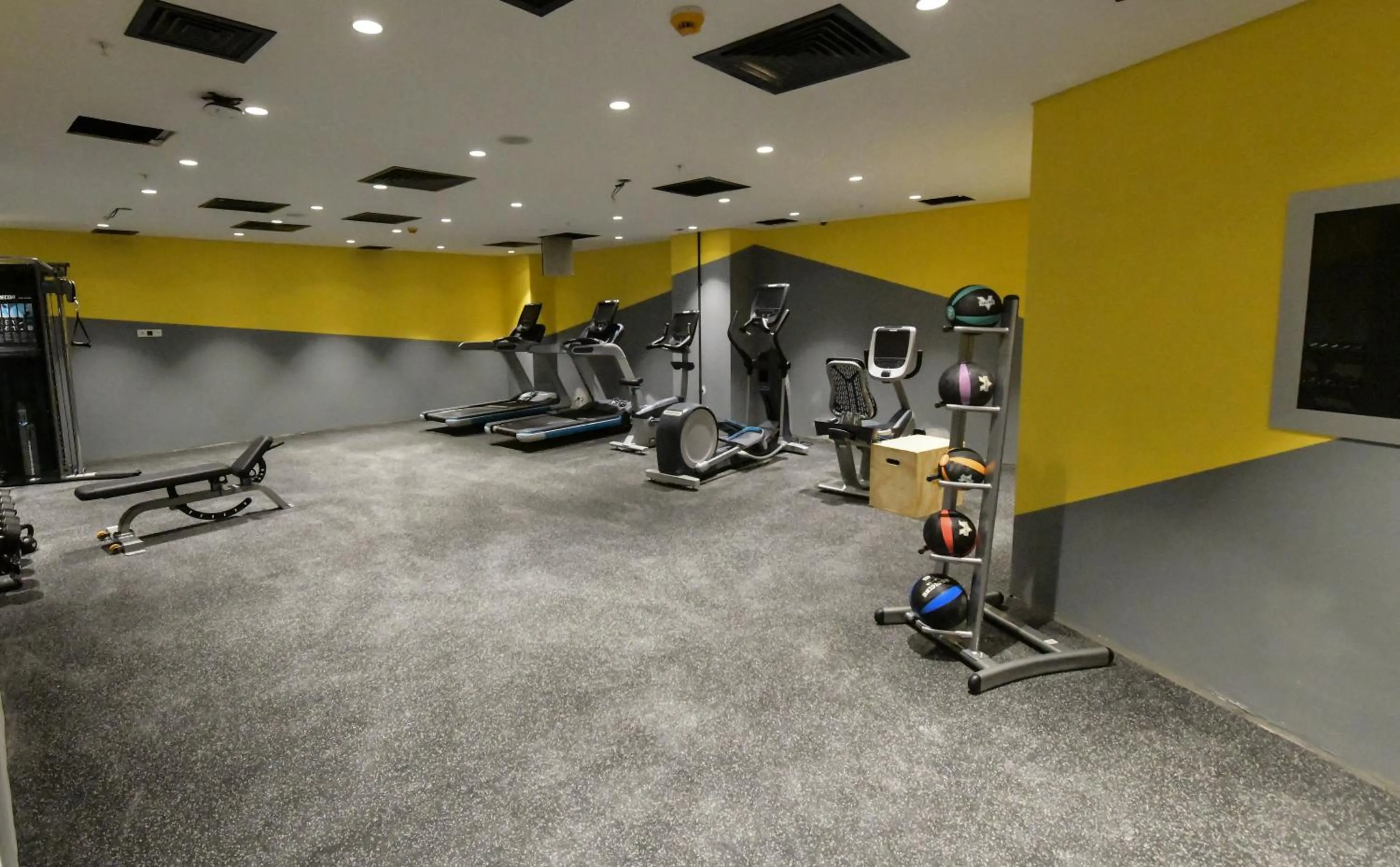 Fitness centre/facilities in Dedeman Kartepe Kocaeli