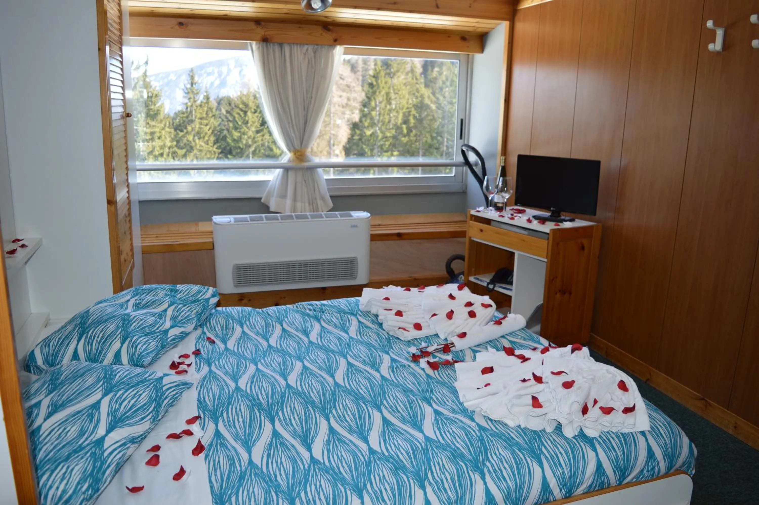 Day, Bed in Residence Il Vigo di Marilleva