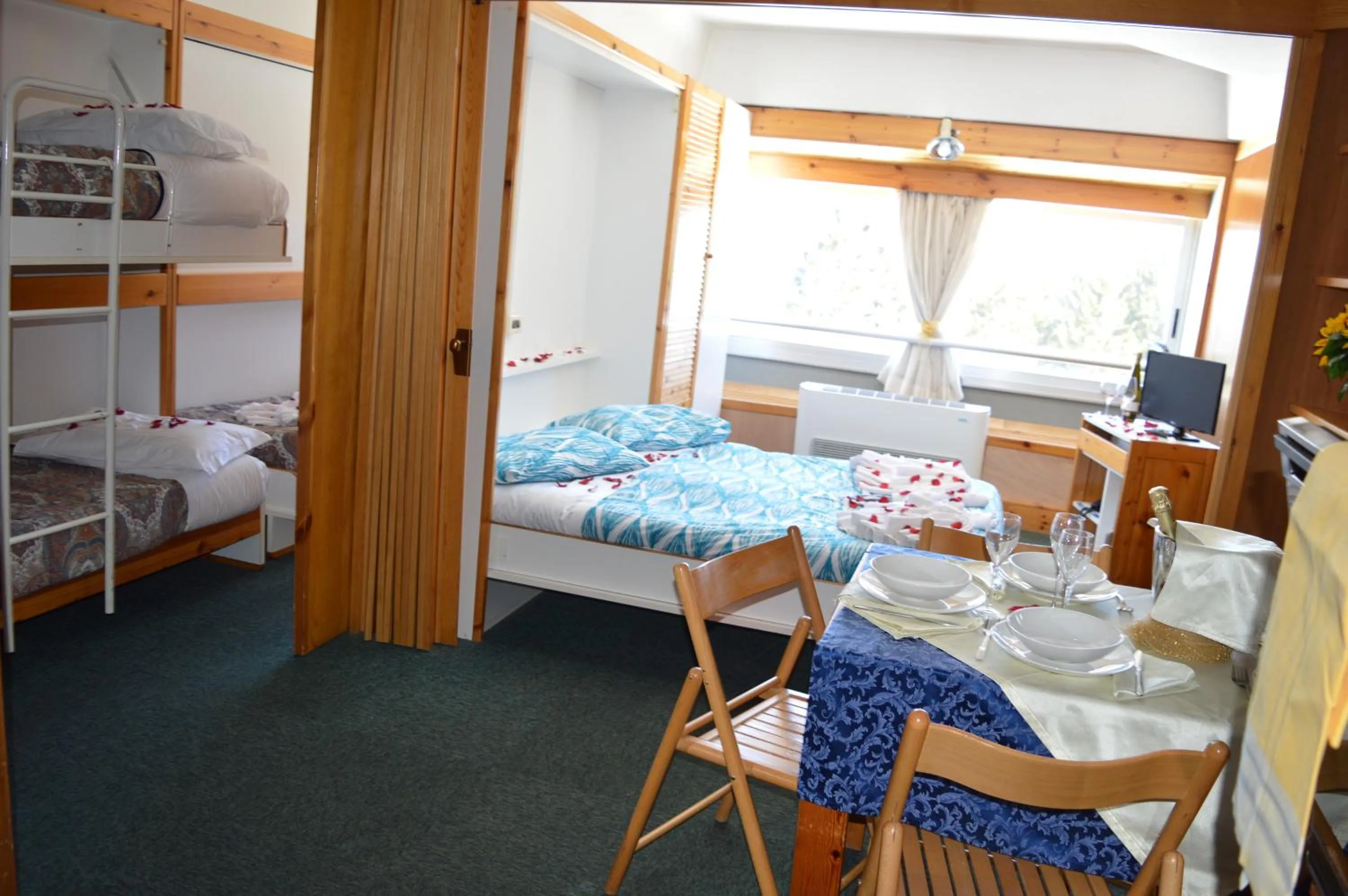 Day, Bed in Residence Il Vigo di Marilleva