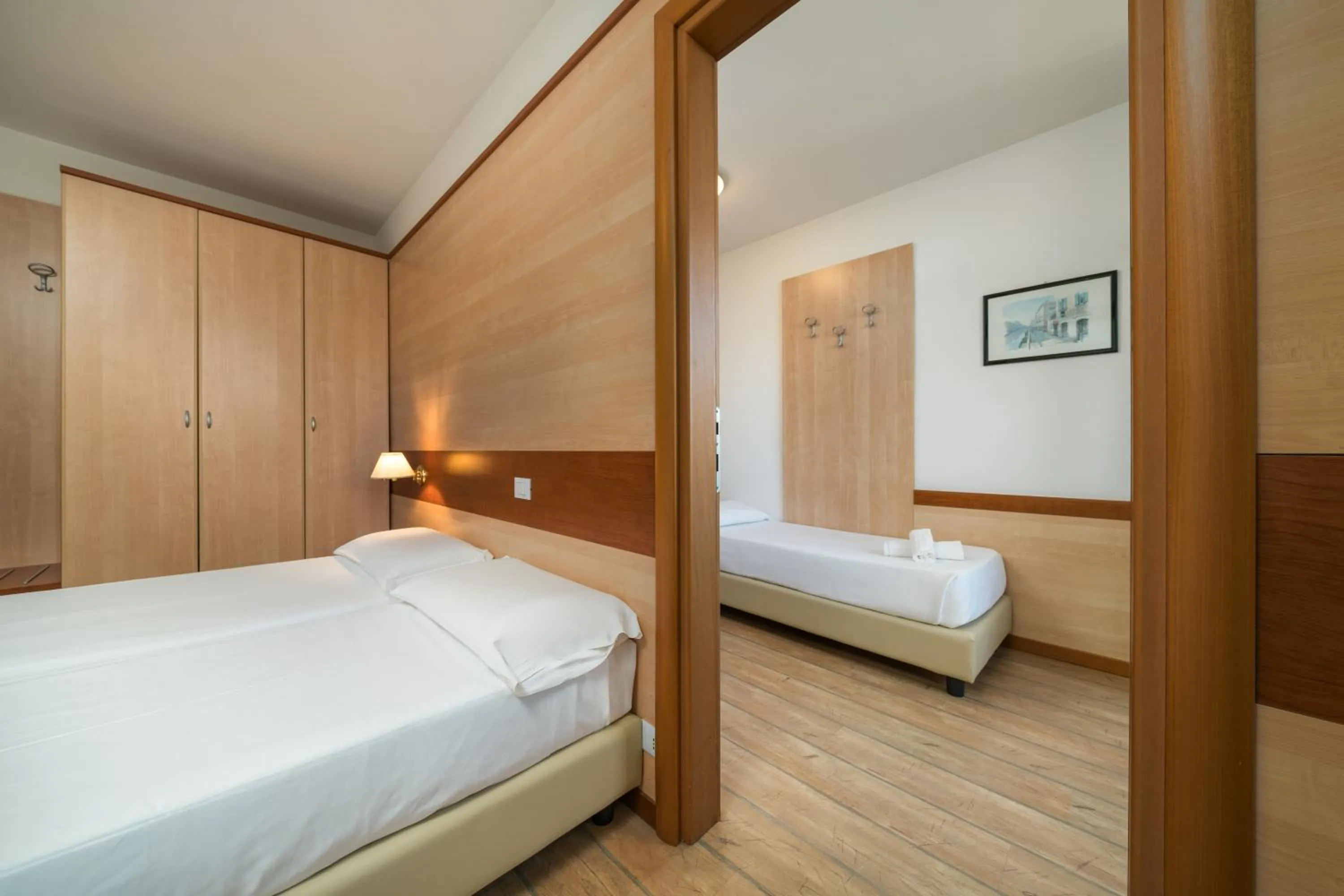 Photo of the whole room, Bed in Hotel Centro Turistico Gardesano