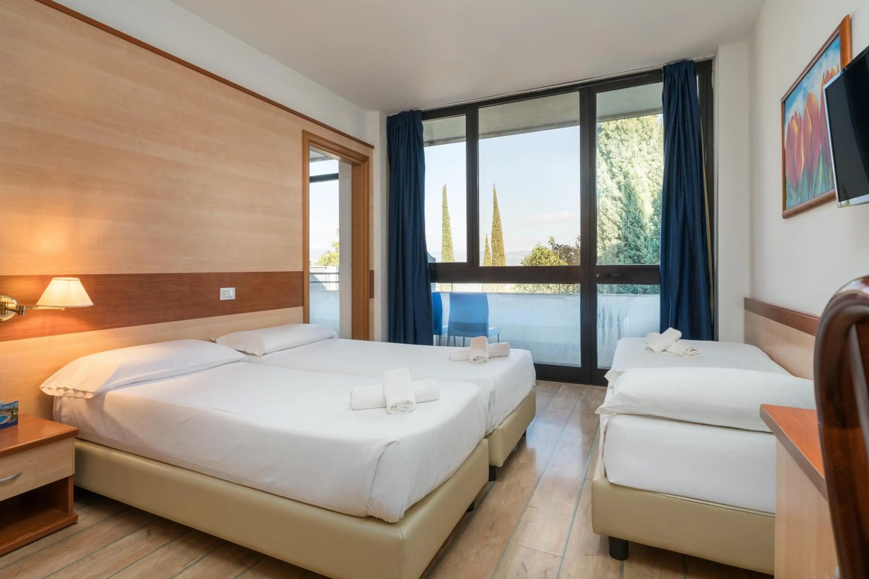 Bed in Hotel Centro Turistico Gardesano