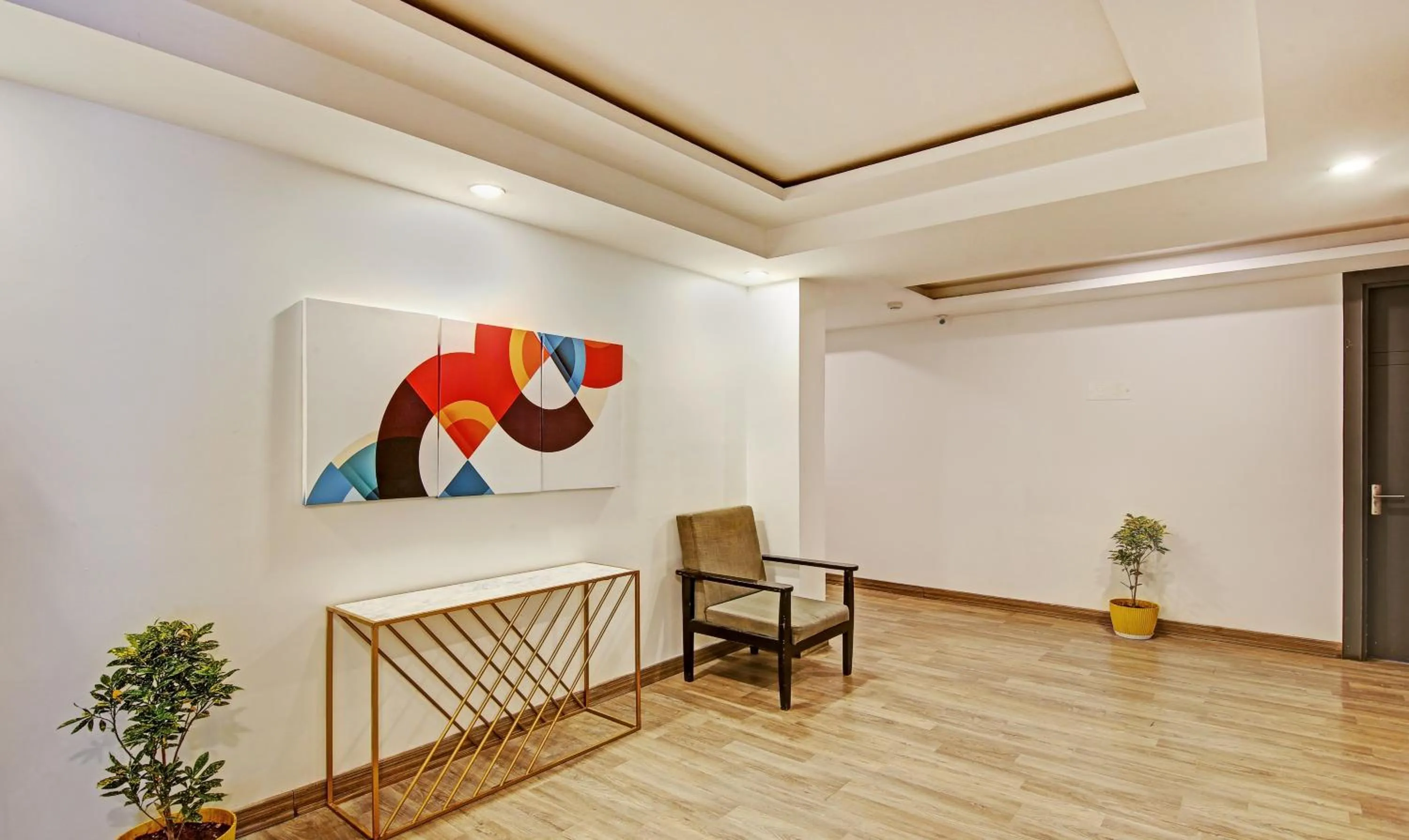 Lobby or reception in Treebo Ahinsa Residency Sohna Road