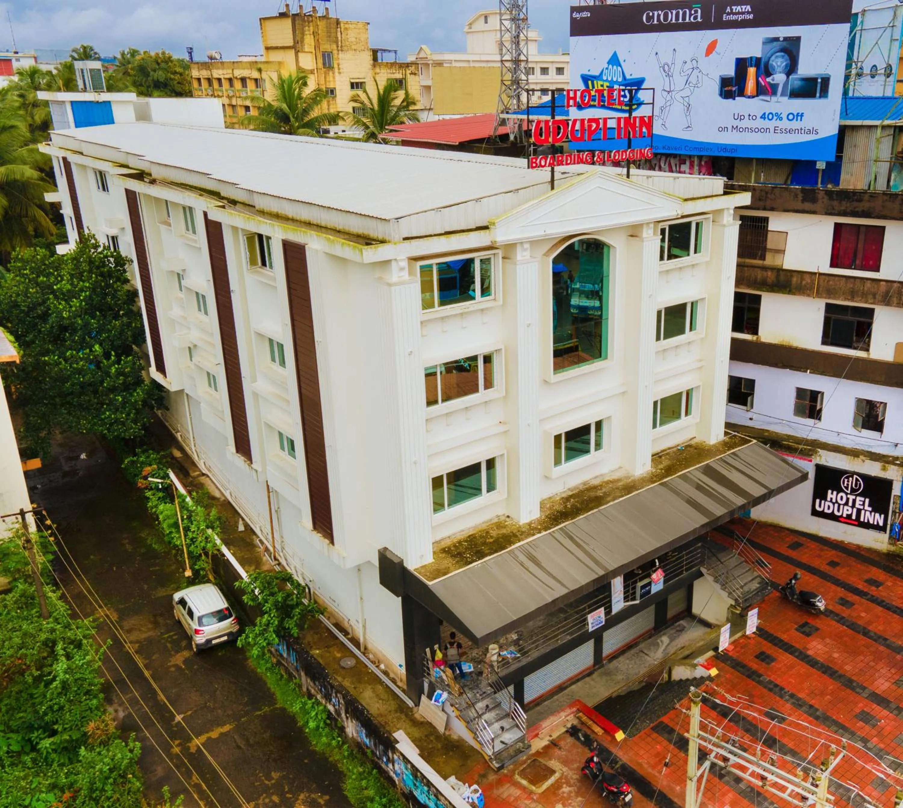 Property building in Hotel Udupi Inn, Udupi
