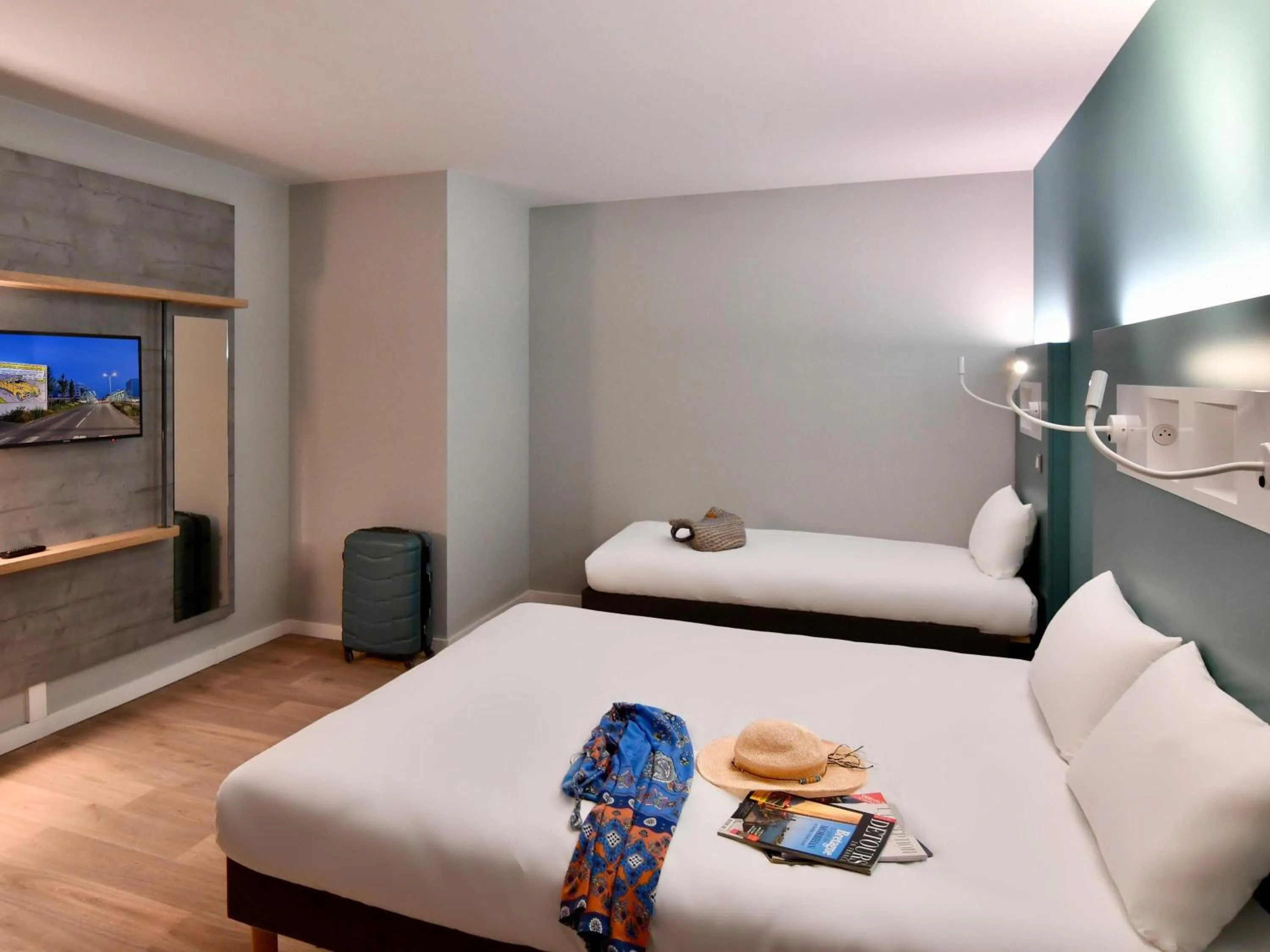 Bedroom, Bed in ibis budget Saint Nazaire Centre Gare