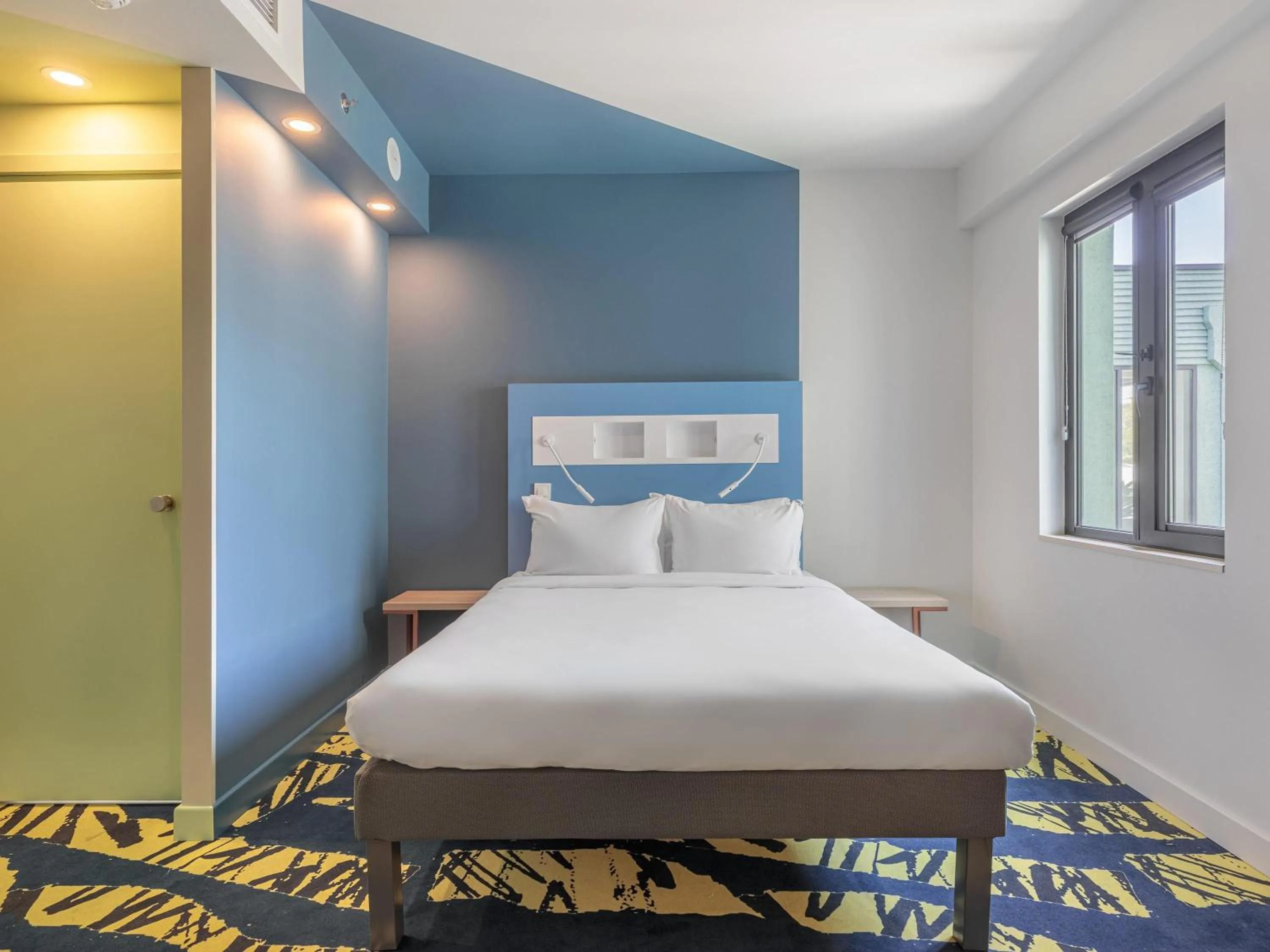 Bedroom, Bed in ibis budget Tbilisi Center