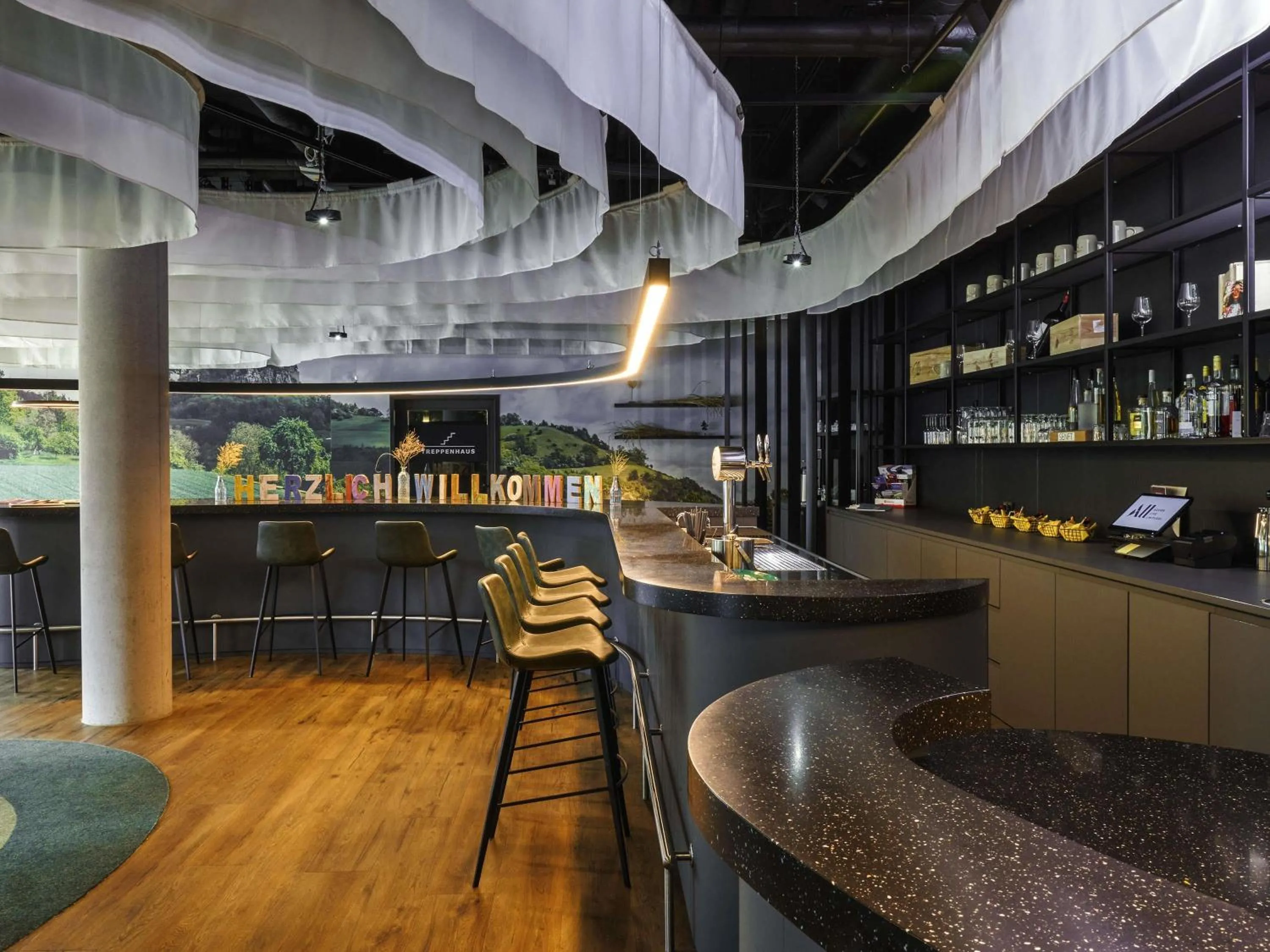 Lounge or bar in Ibis Styles Singen