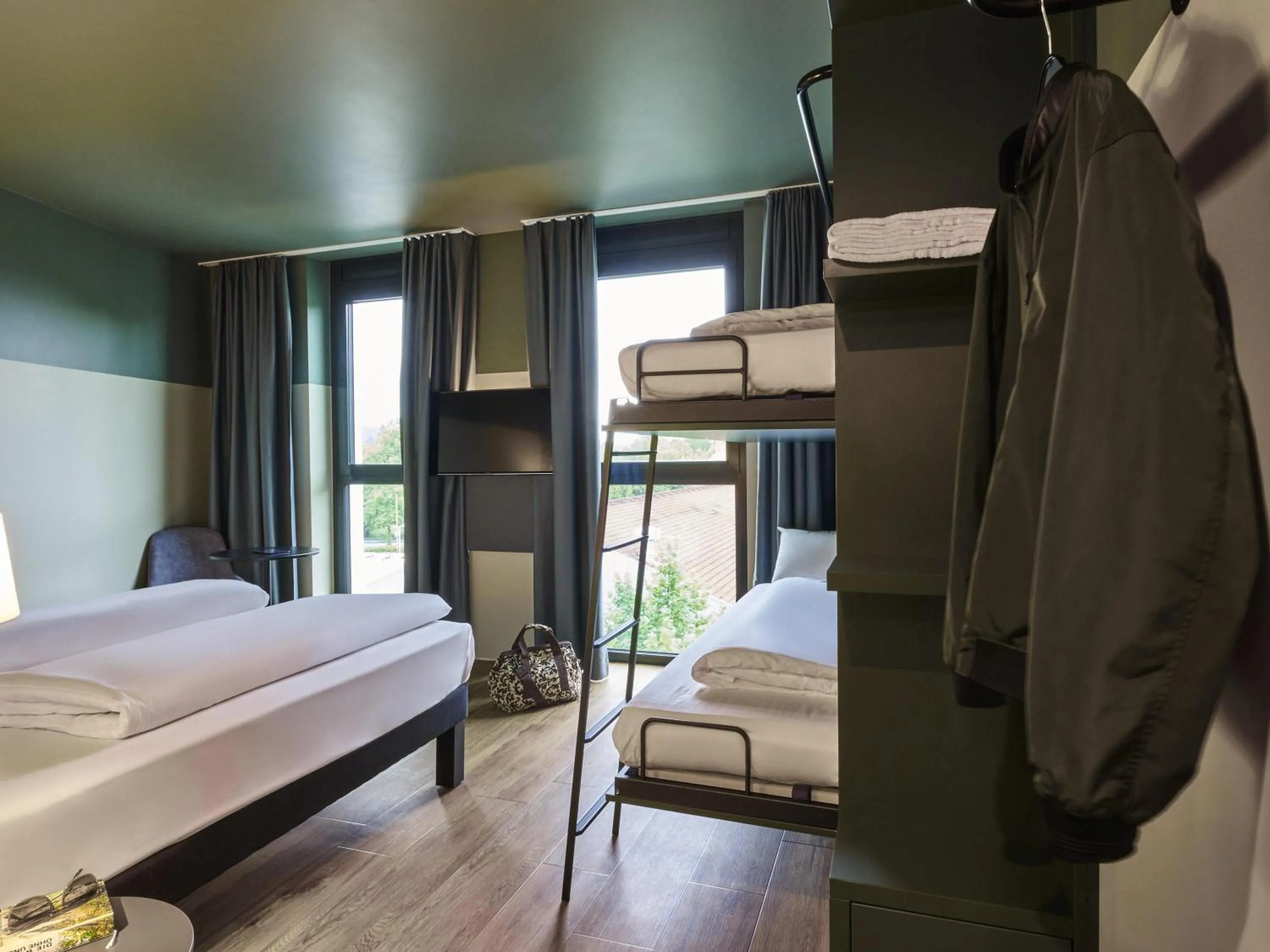 Bedroom, Bed in Ibis Styles Singen