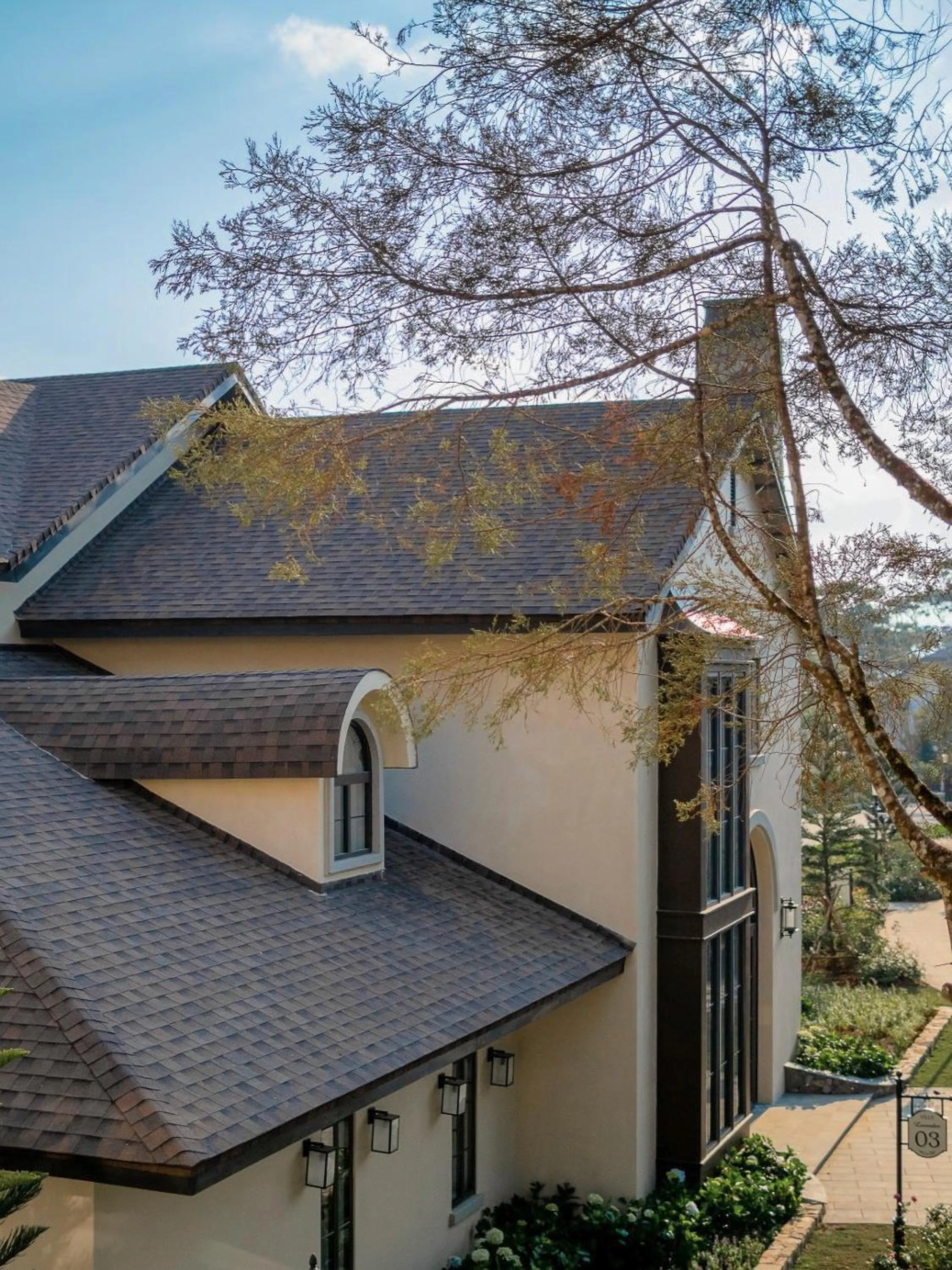 Property building in Mercure Dalat Resort