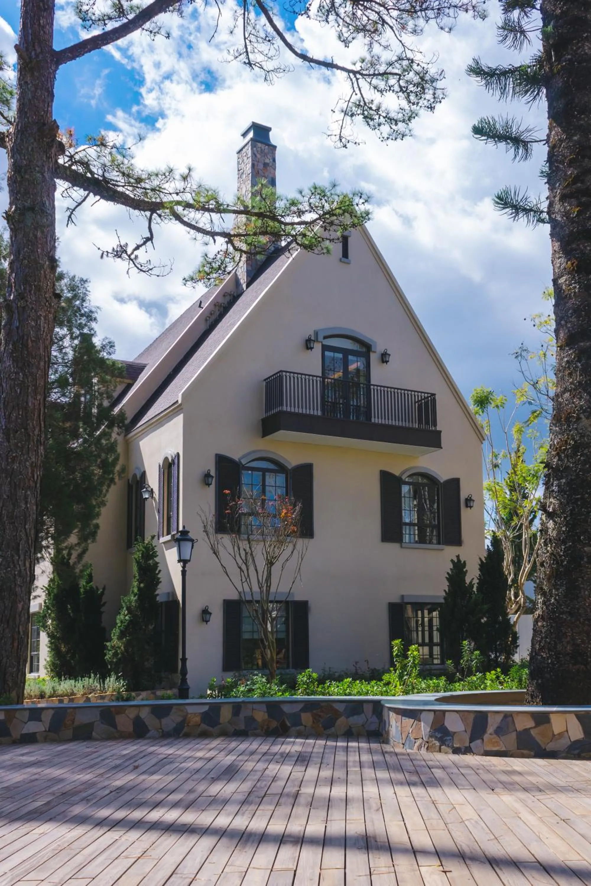 Property building in Mercure Dalat Resort