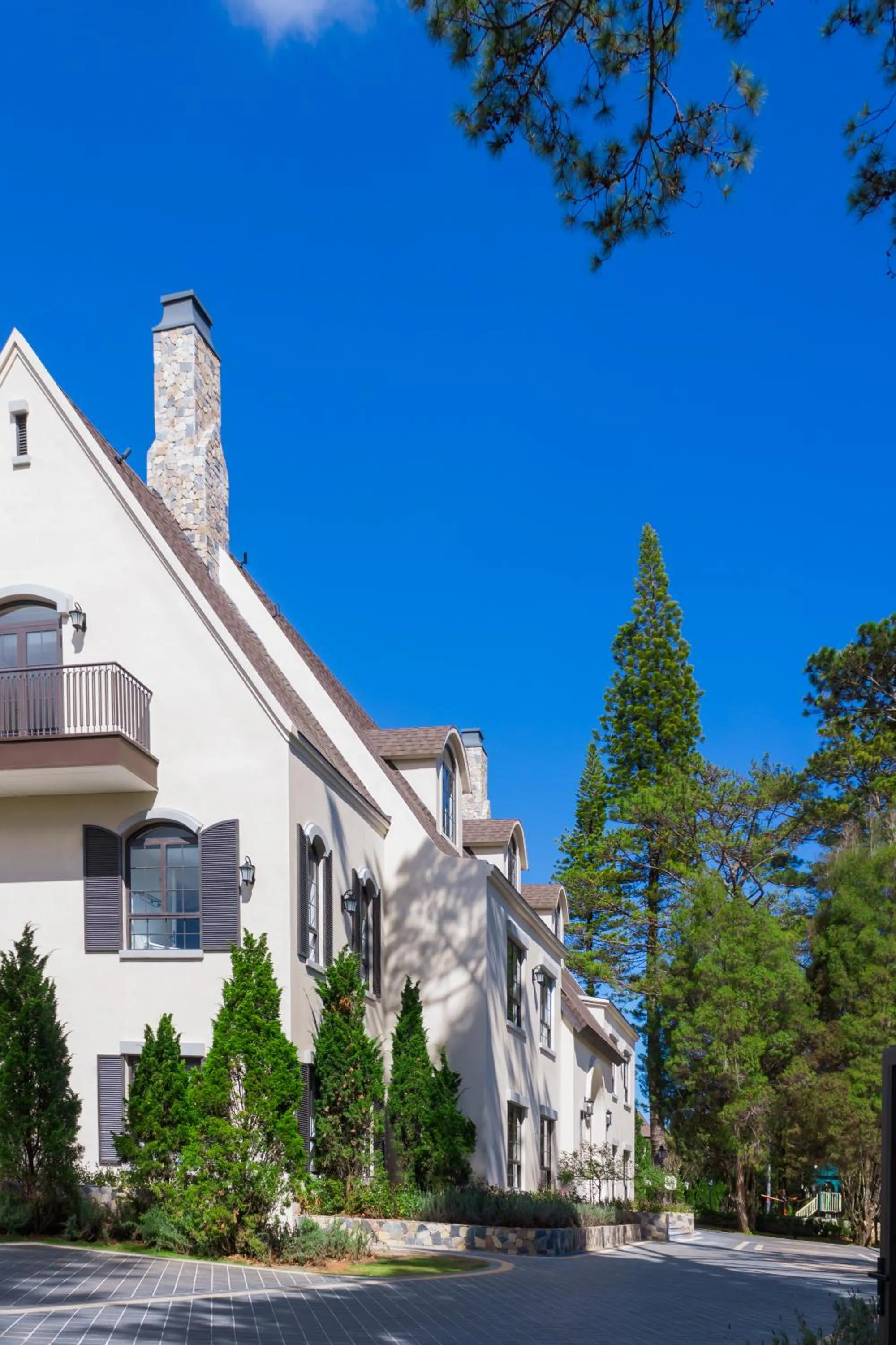 Property building in Mercure Dalat Resort