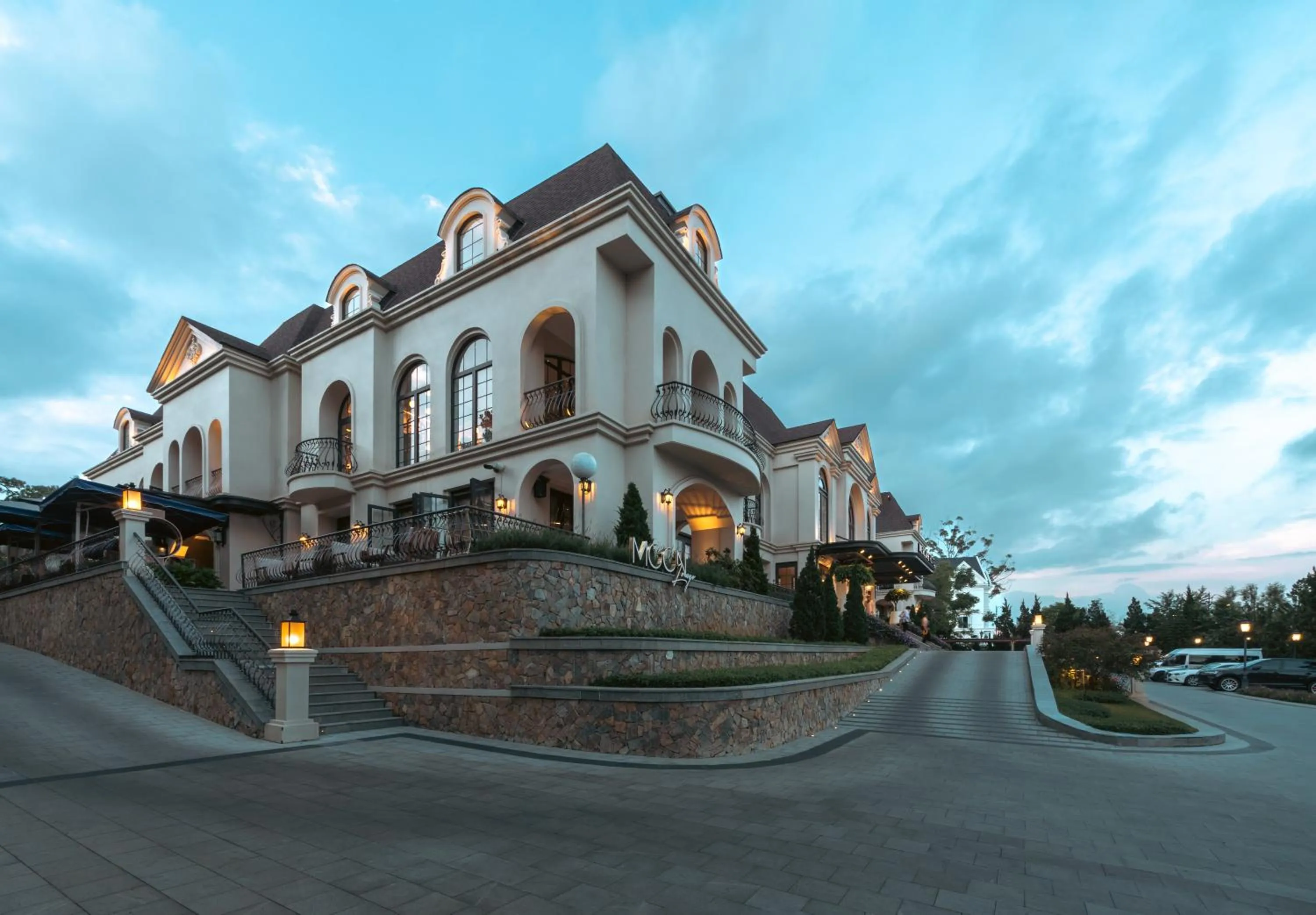 Property building in Mercure Dalat Resort