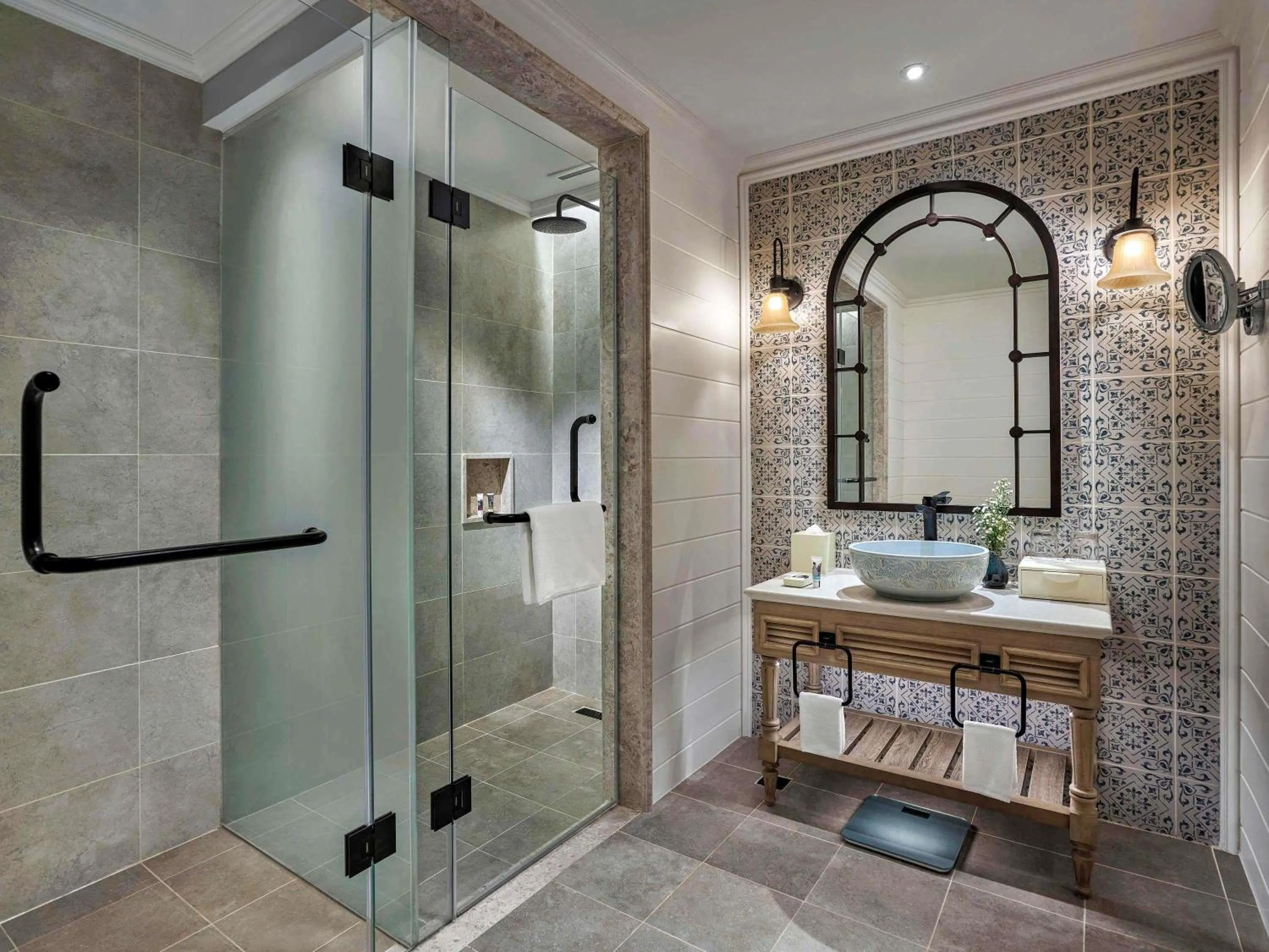 Bedroom in Mercure Dalat Resort