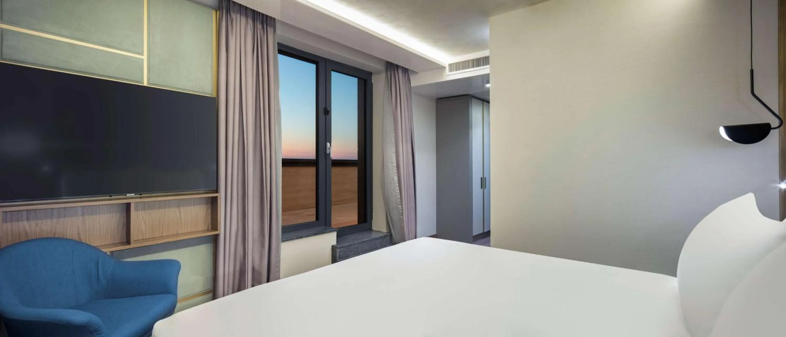 Bed in Doubletree By Hilton Plovdiv Center