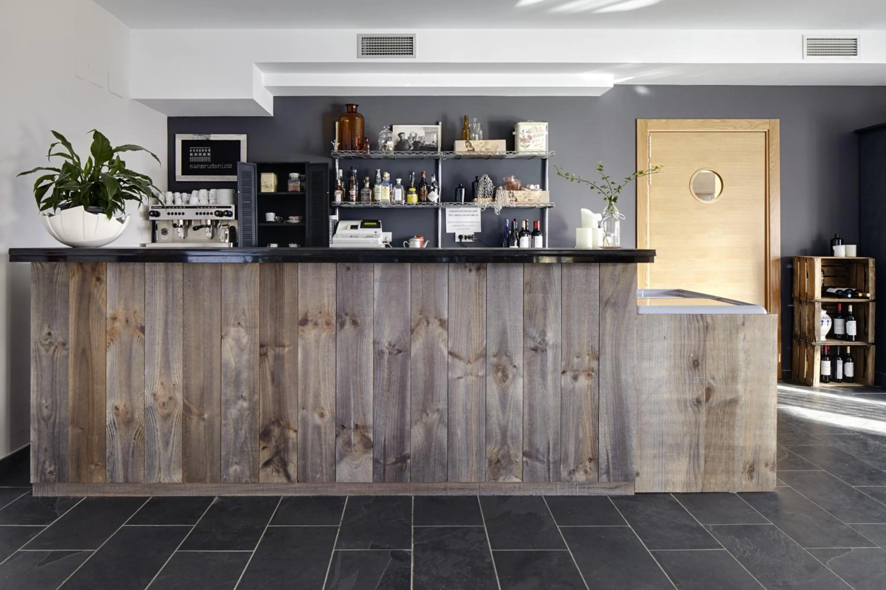 Restaurant/places to eat in Hotel San Prudentzio