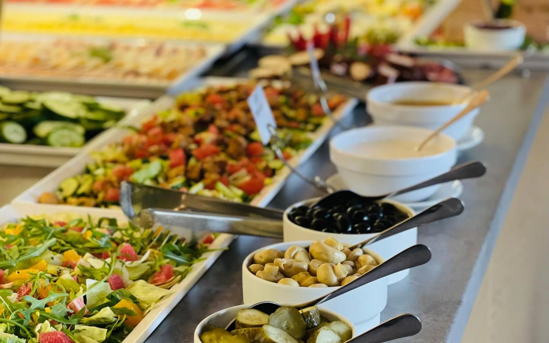 Restaurant/places to eat in Holimo Hotel