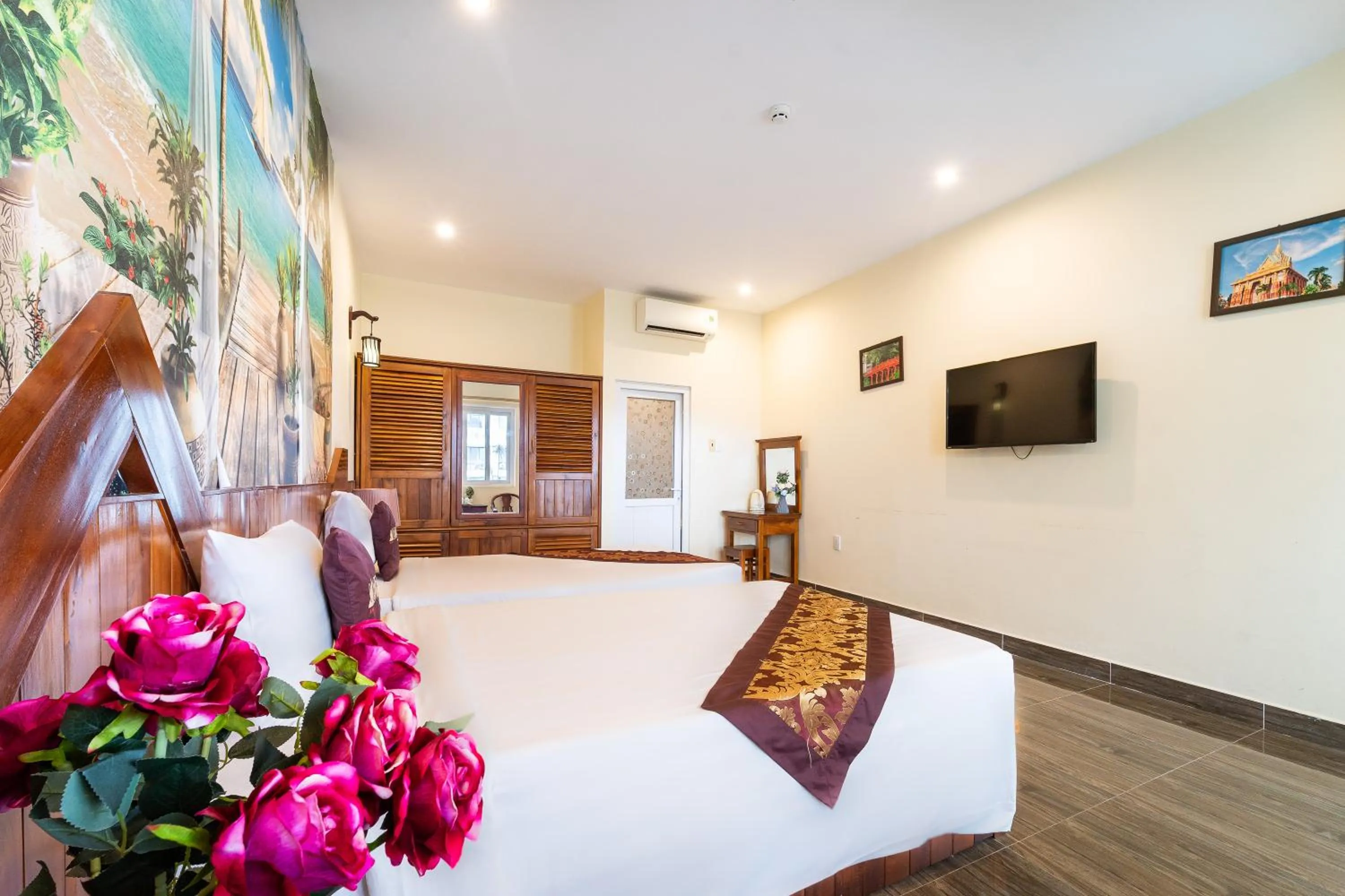 Communal lounge/ TV room, Bed in Phu Van Resort & Spa Phu Quoc