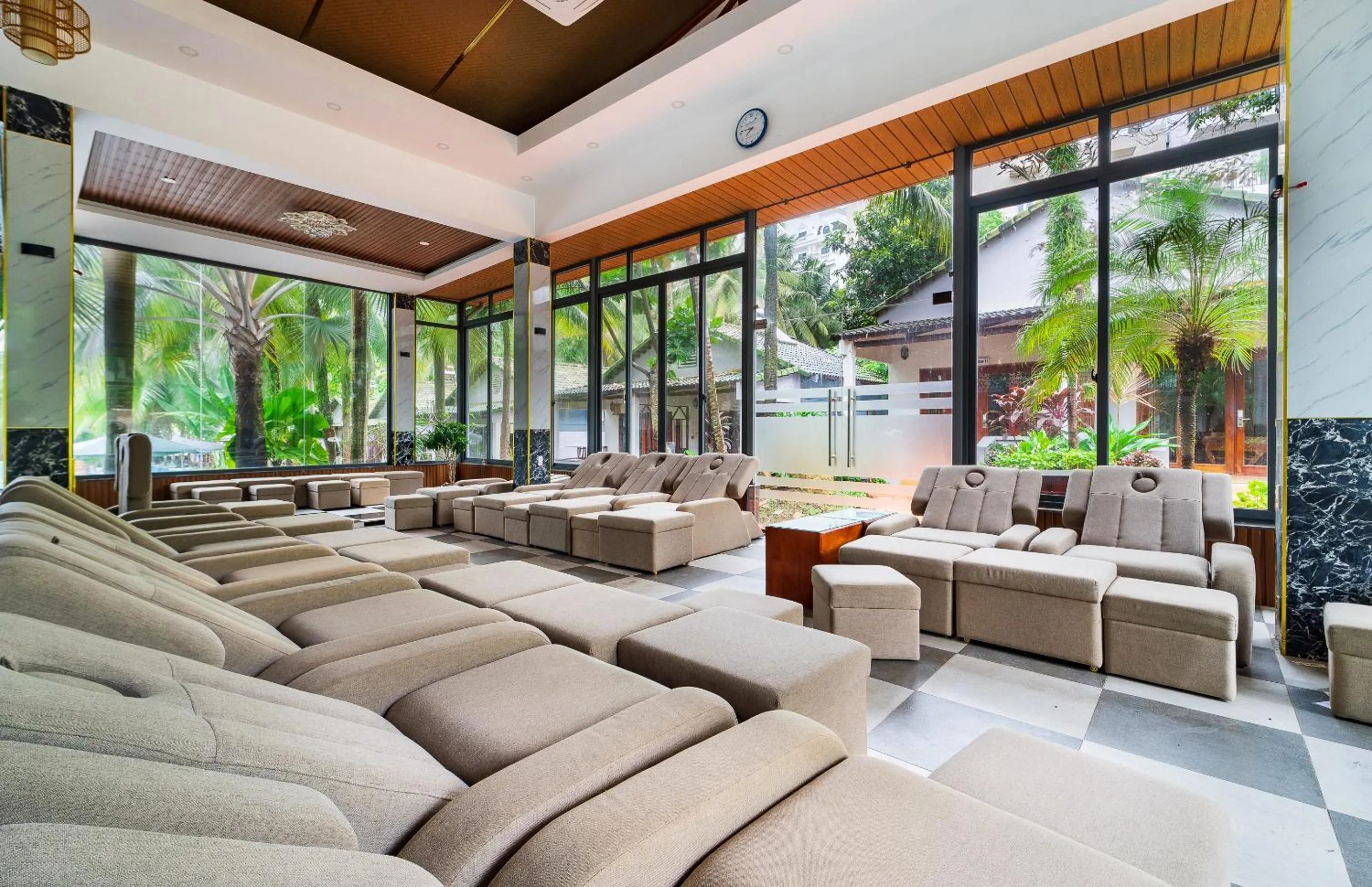 Living room in Phu Van Resort & Spa Phu Quoc