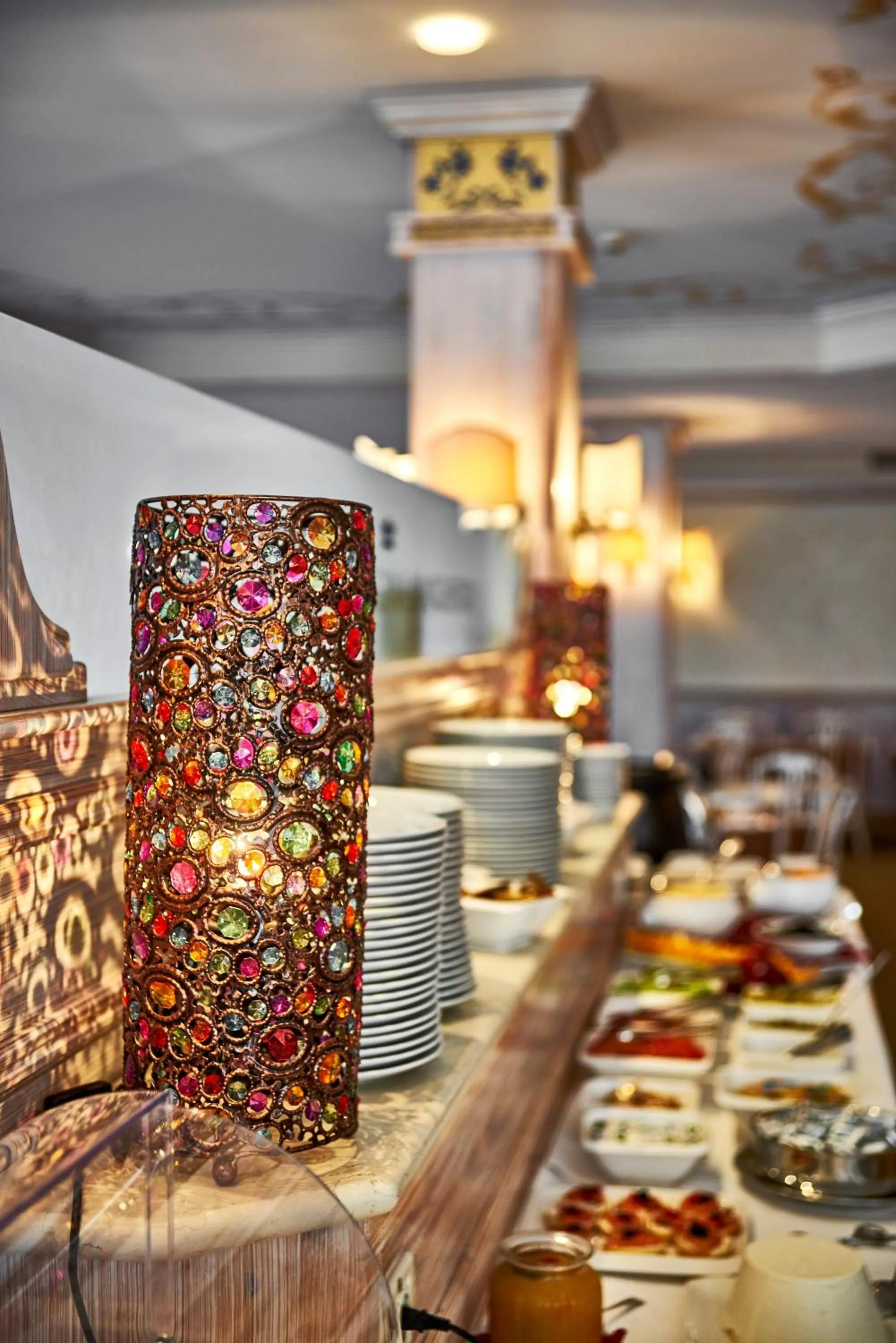 Restaurant/places to eat in Palace Hotel Regina