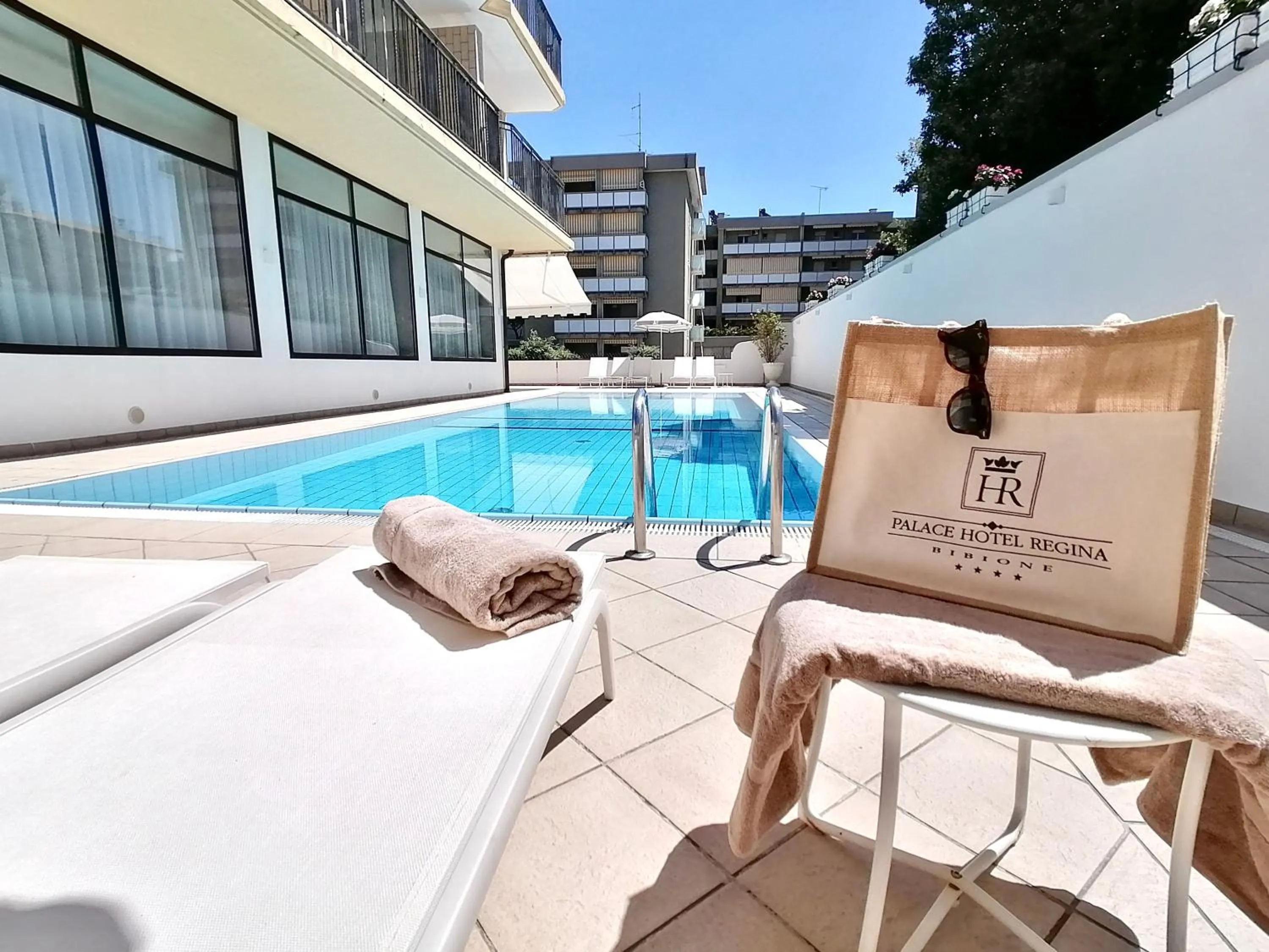 Swimming pool in Palace Hotel Regina