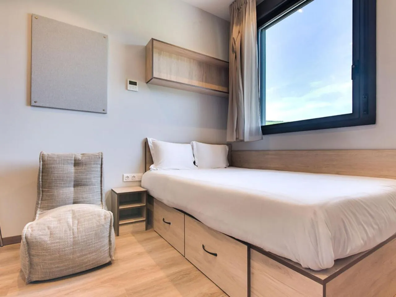 Bed in Livensa Living Studios Bilbao