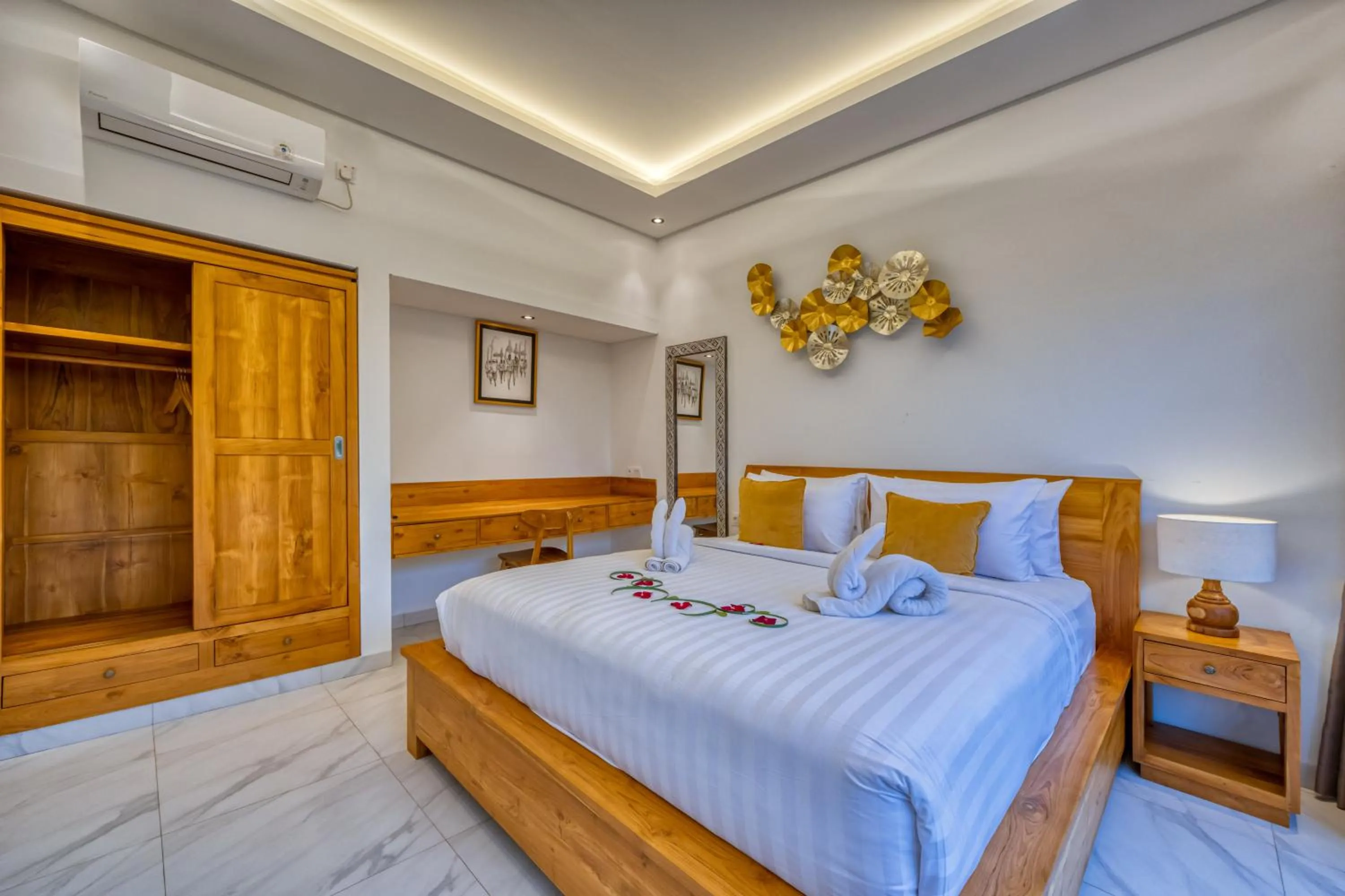 Photo of the whole room, Bed in Villa Mirah Ubud