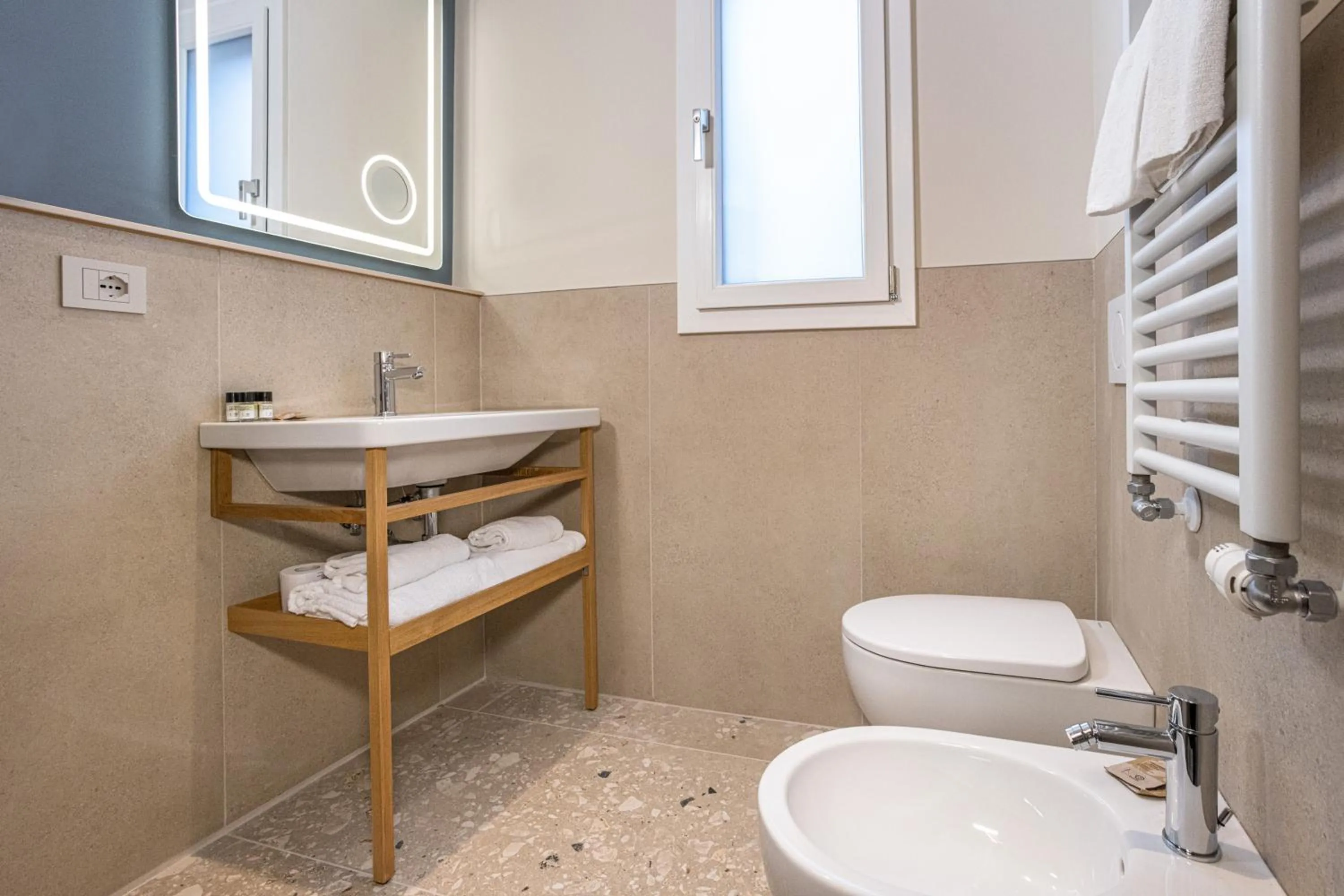 Bathroom in Hotel Diana