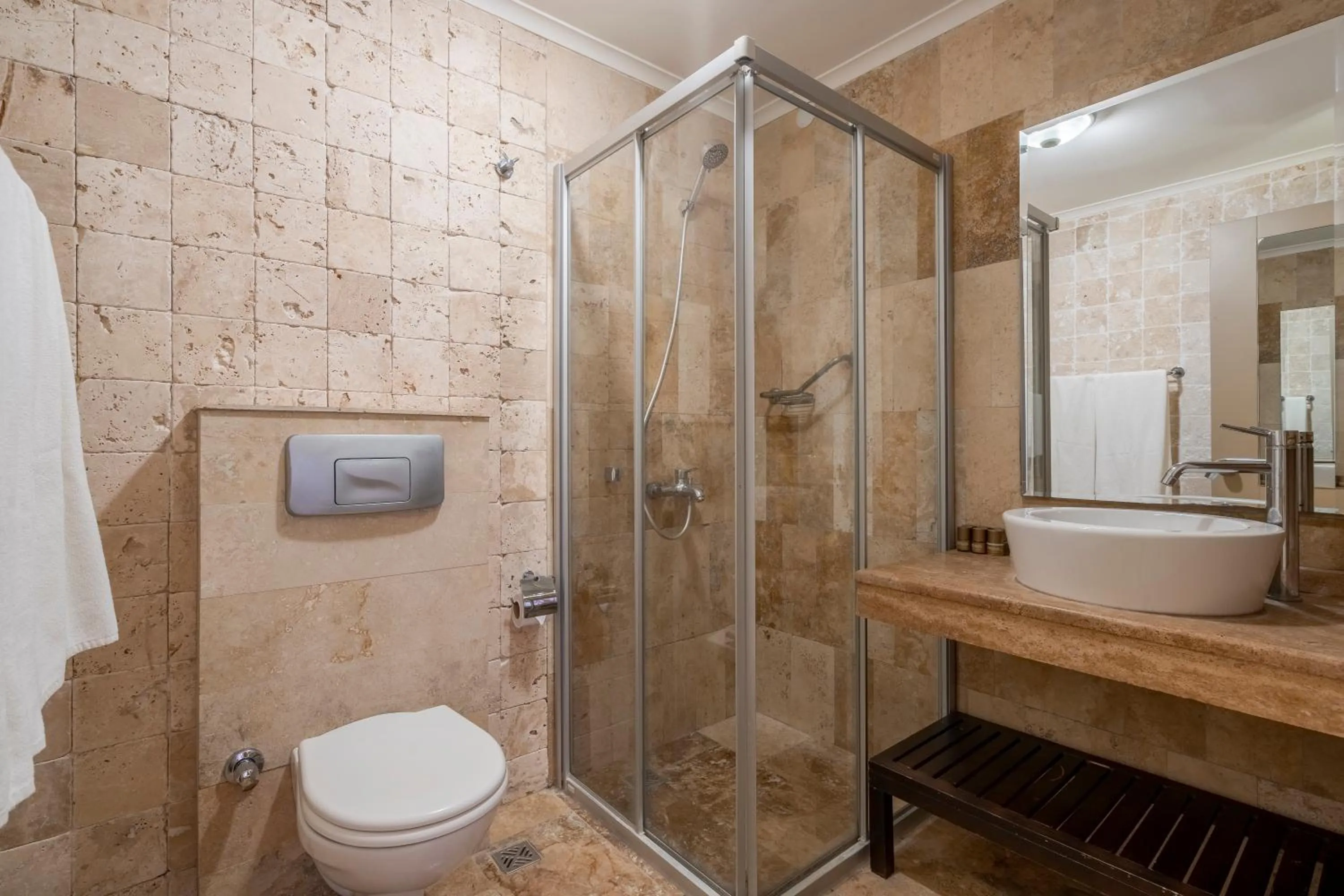 Shower in Trendlife Hotels Torba