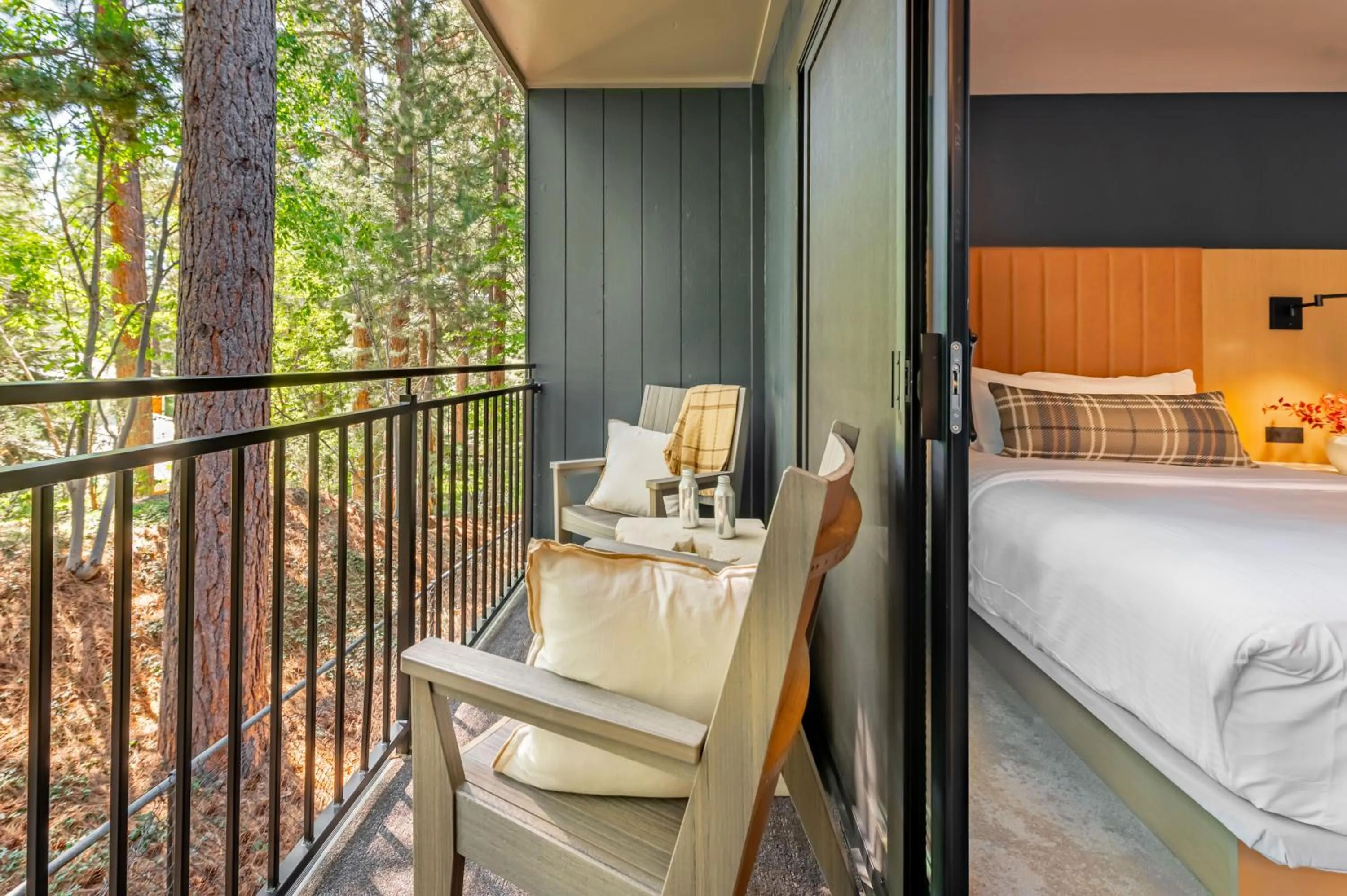 Balcony/Terrace, Bed in The Incline Lodge