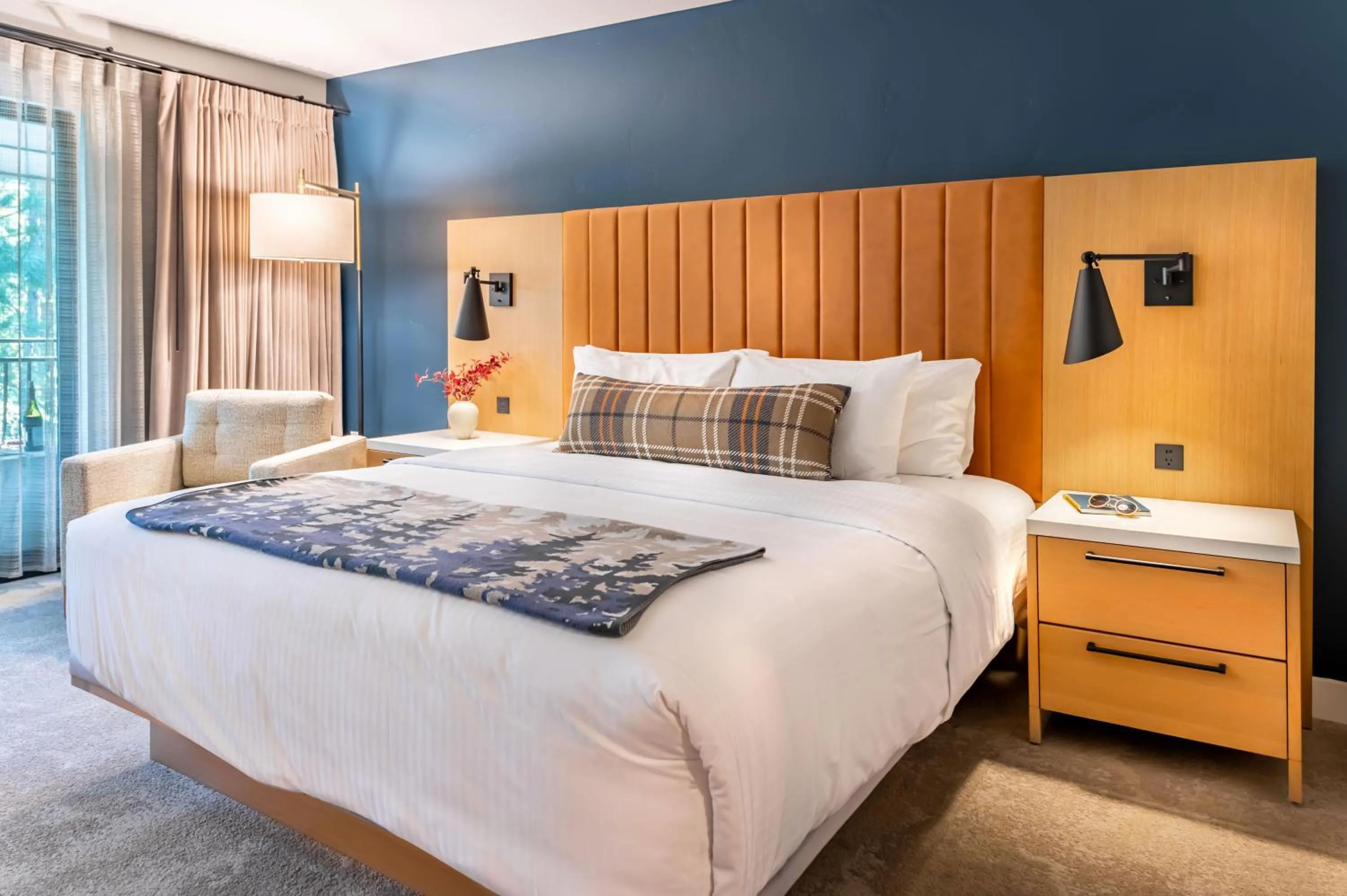 Bed in The Incline Lodge