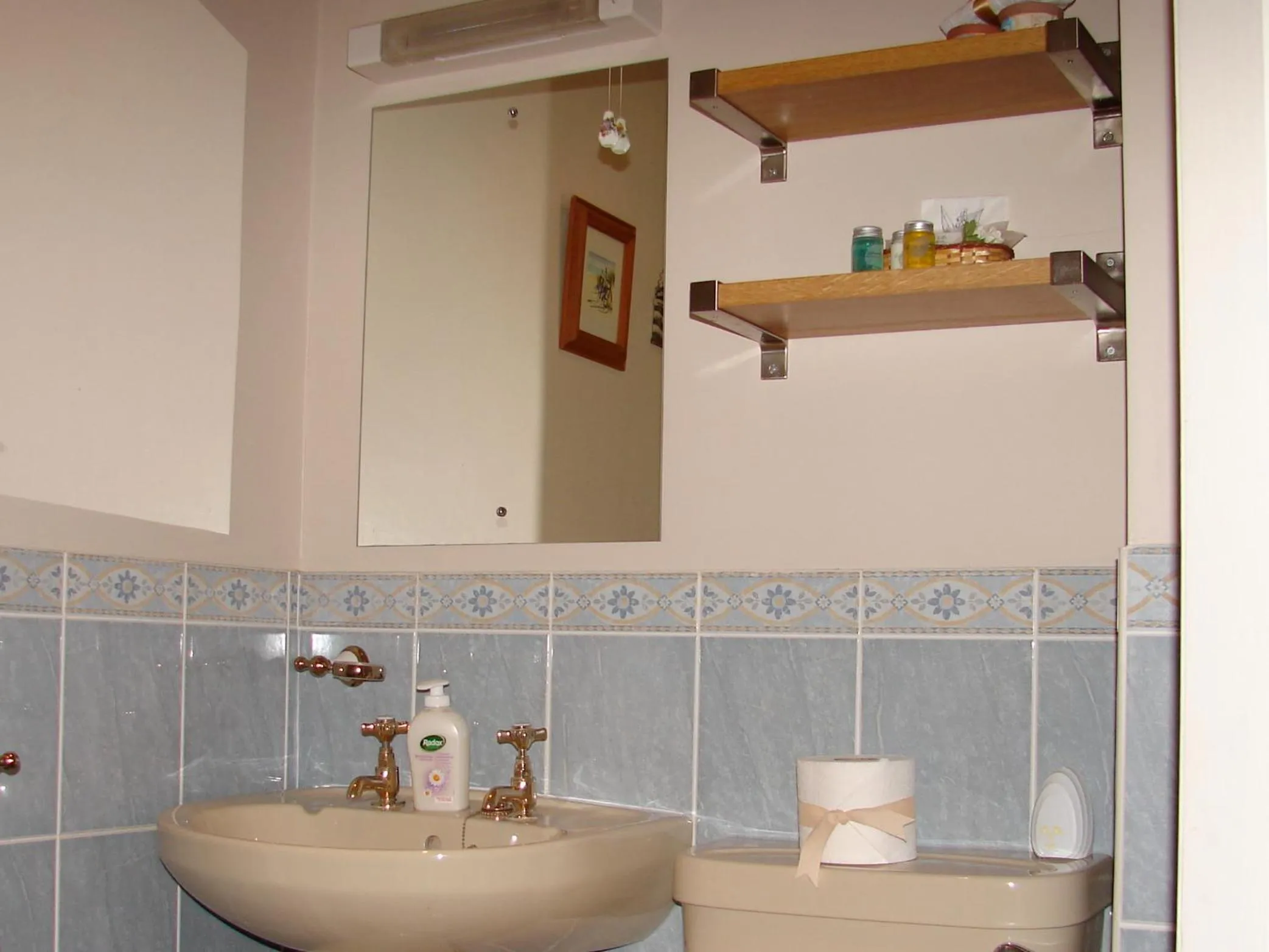 Bathroom in Ellen House Bed and Breakfast