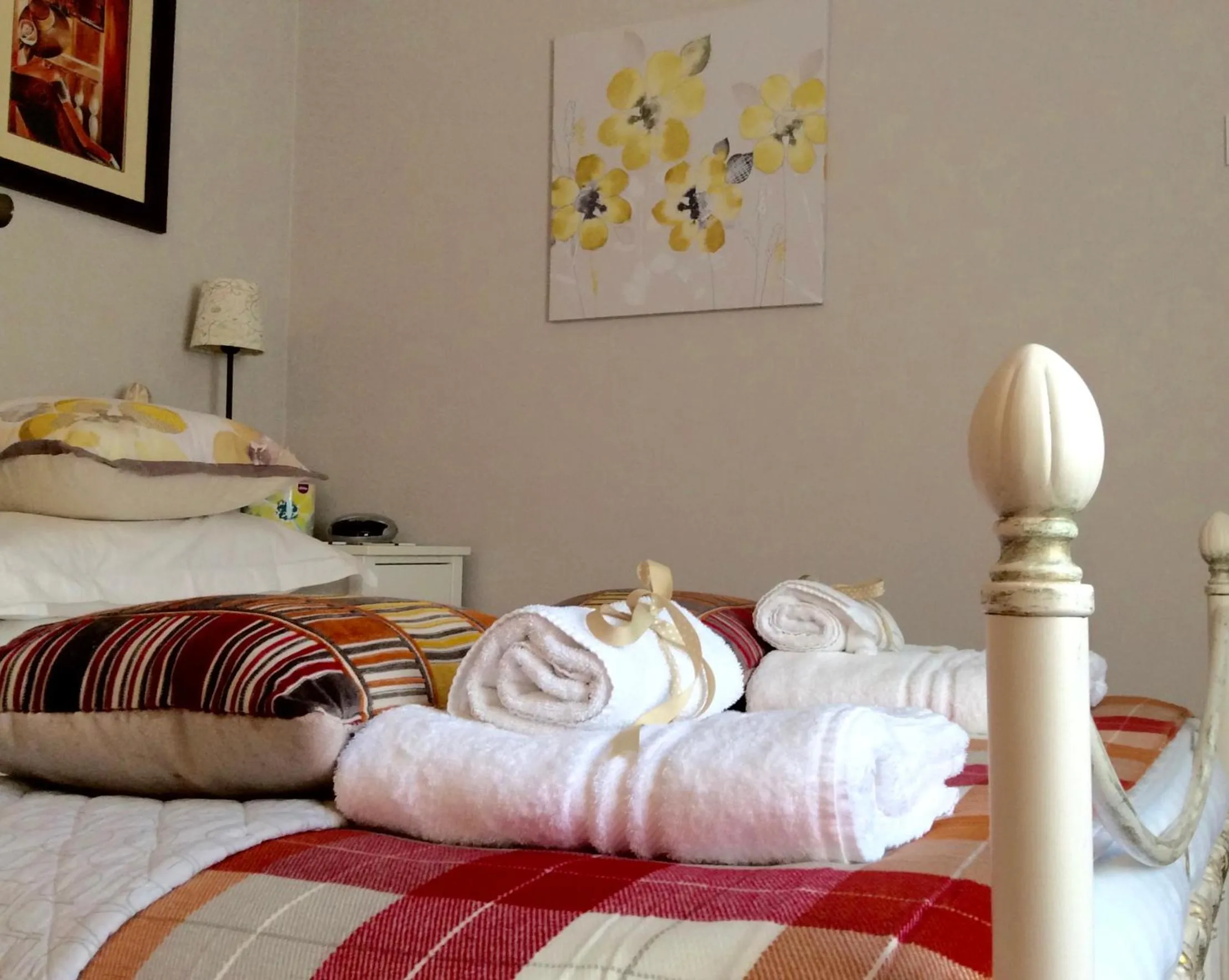 Bed in Ellen House Bed and Breakfast