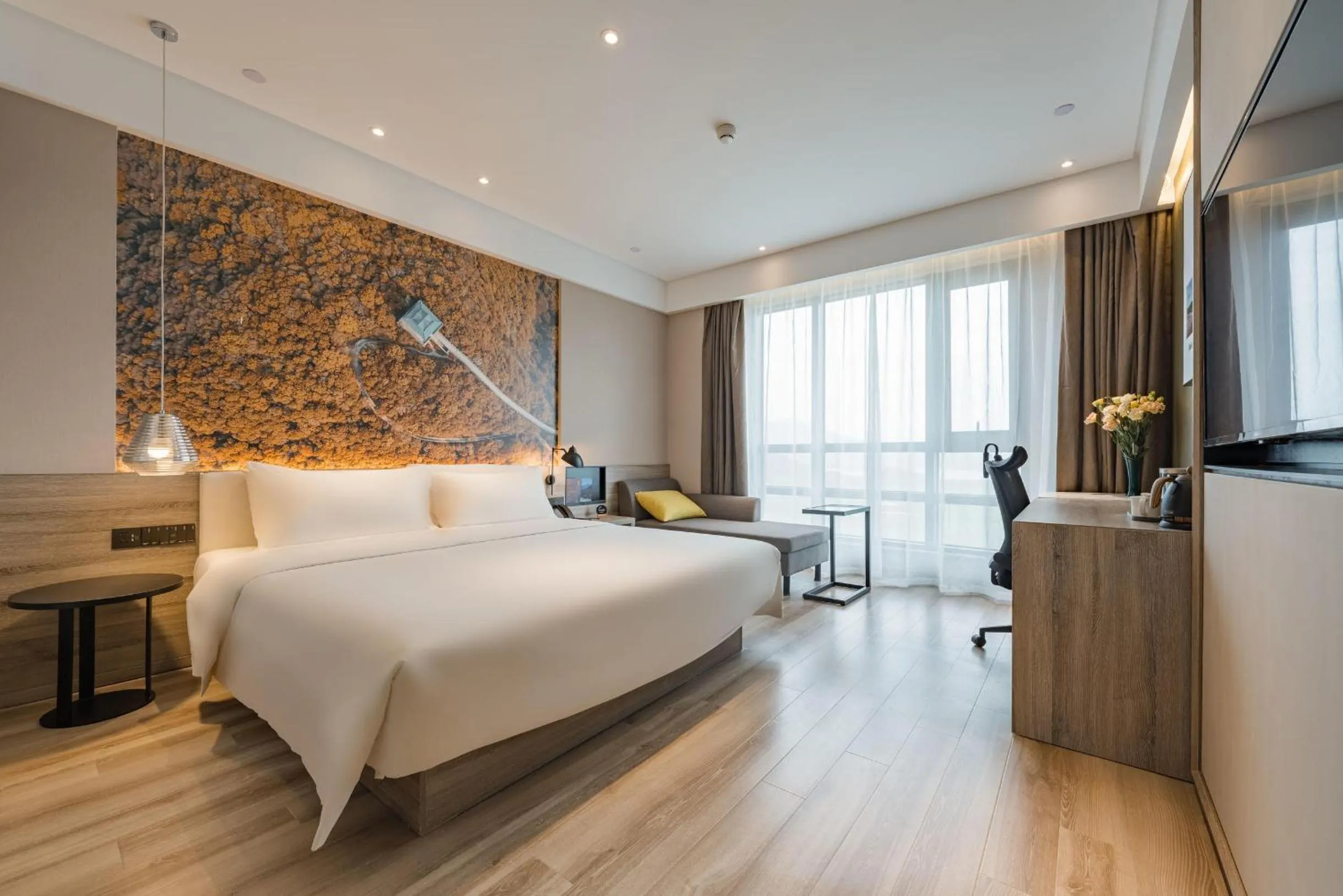 Bed in Atour Hotel Ningbo Xiangshan Binhai Avenue