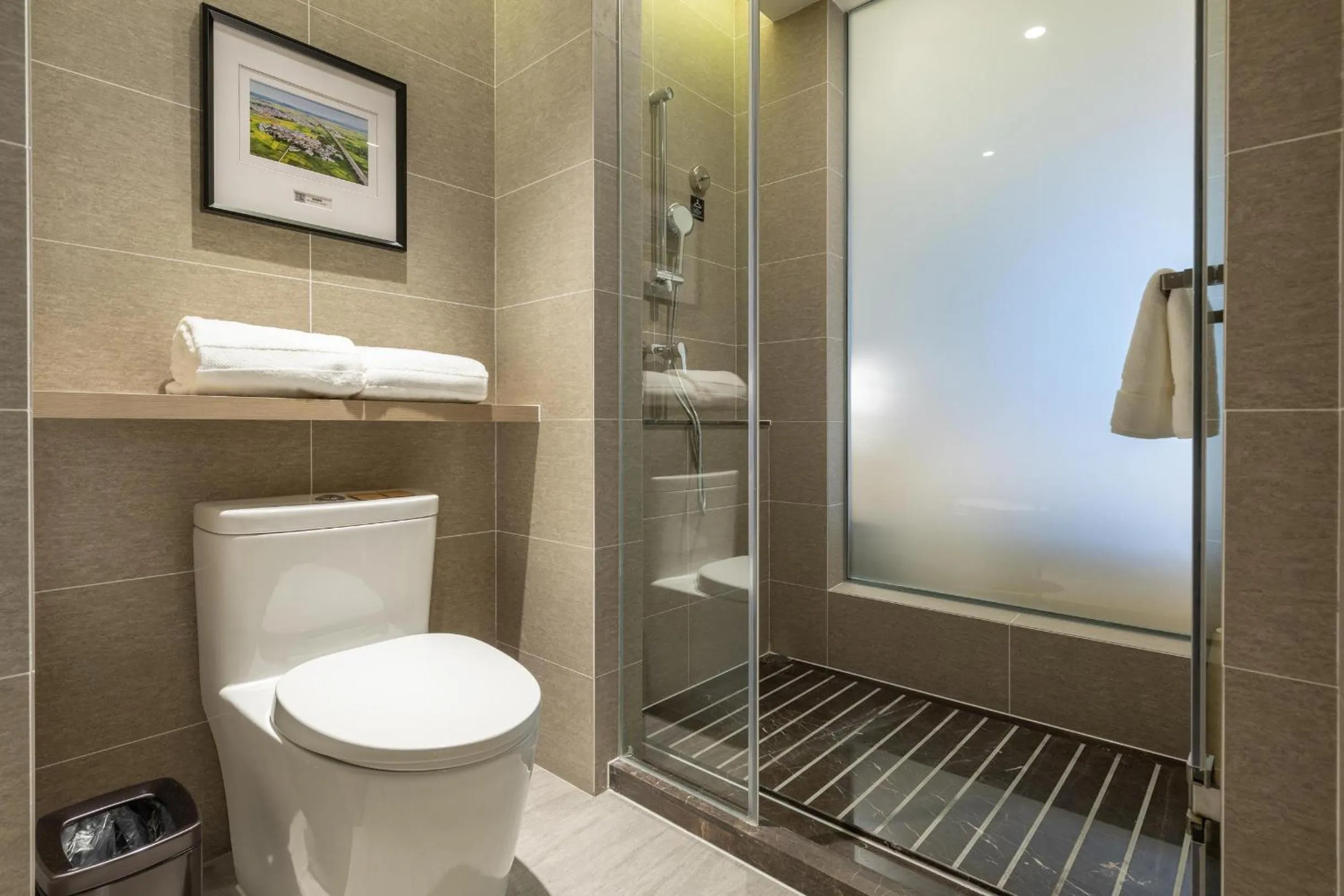 Atour Hotel Nanning North Lake Railway Station