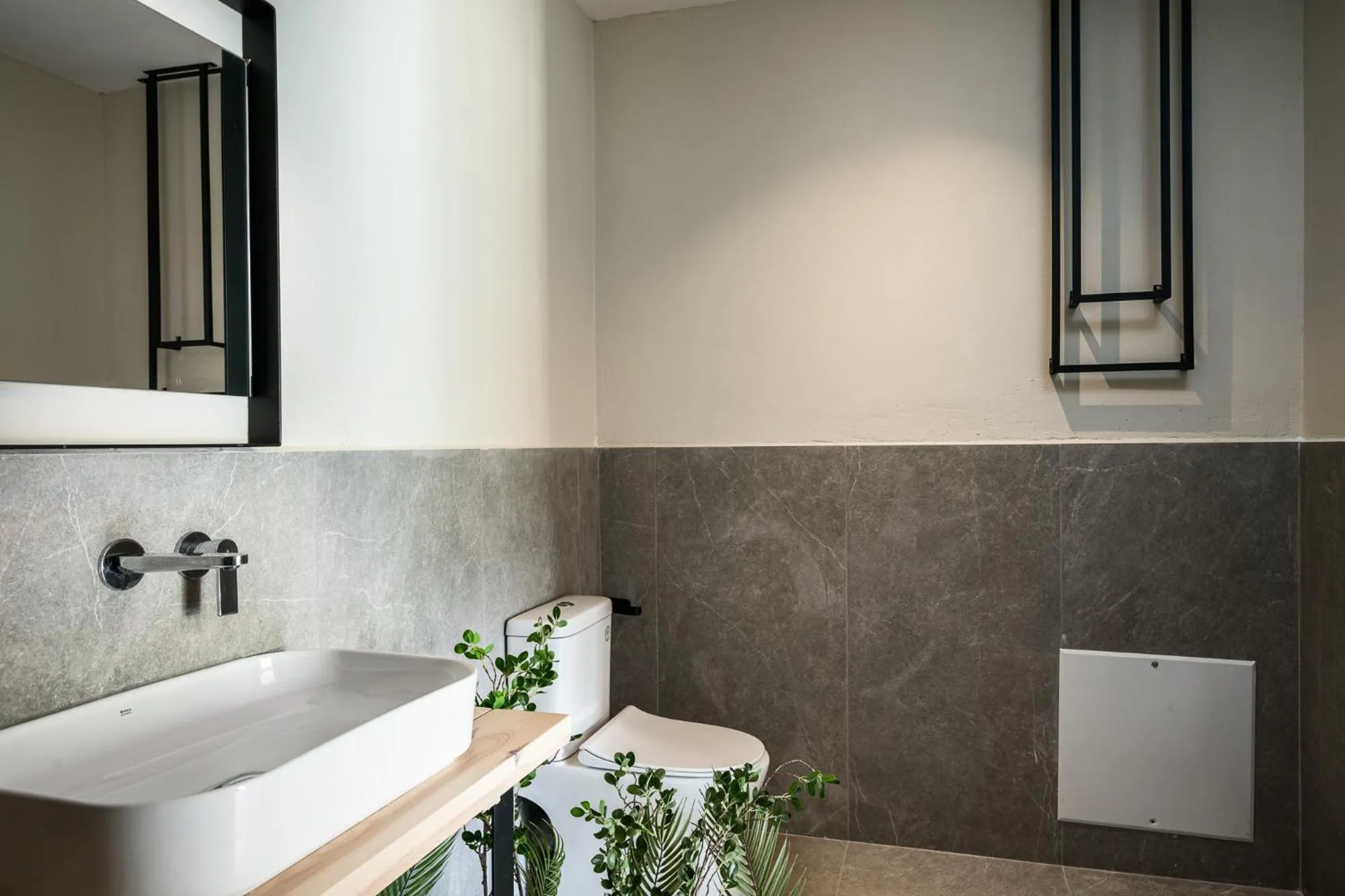 Bathroom in Gefiri Plakas Hotel, Tzoumerka