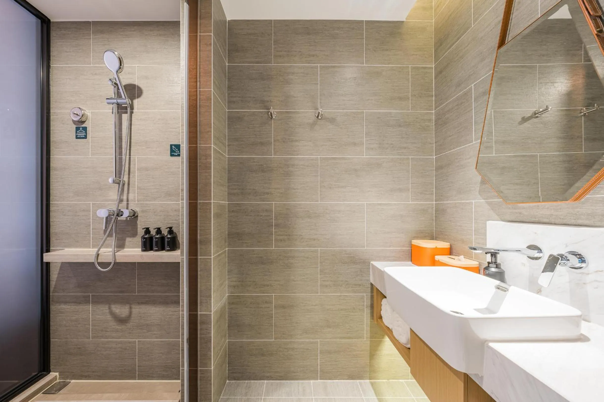 Atour Hotel Shijiazhuang South Construction Street