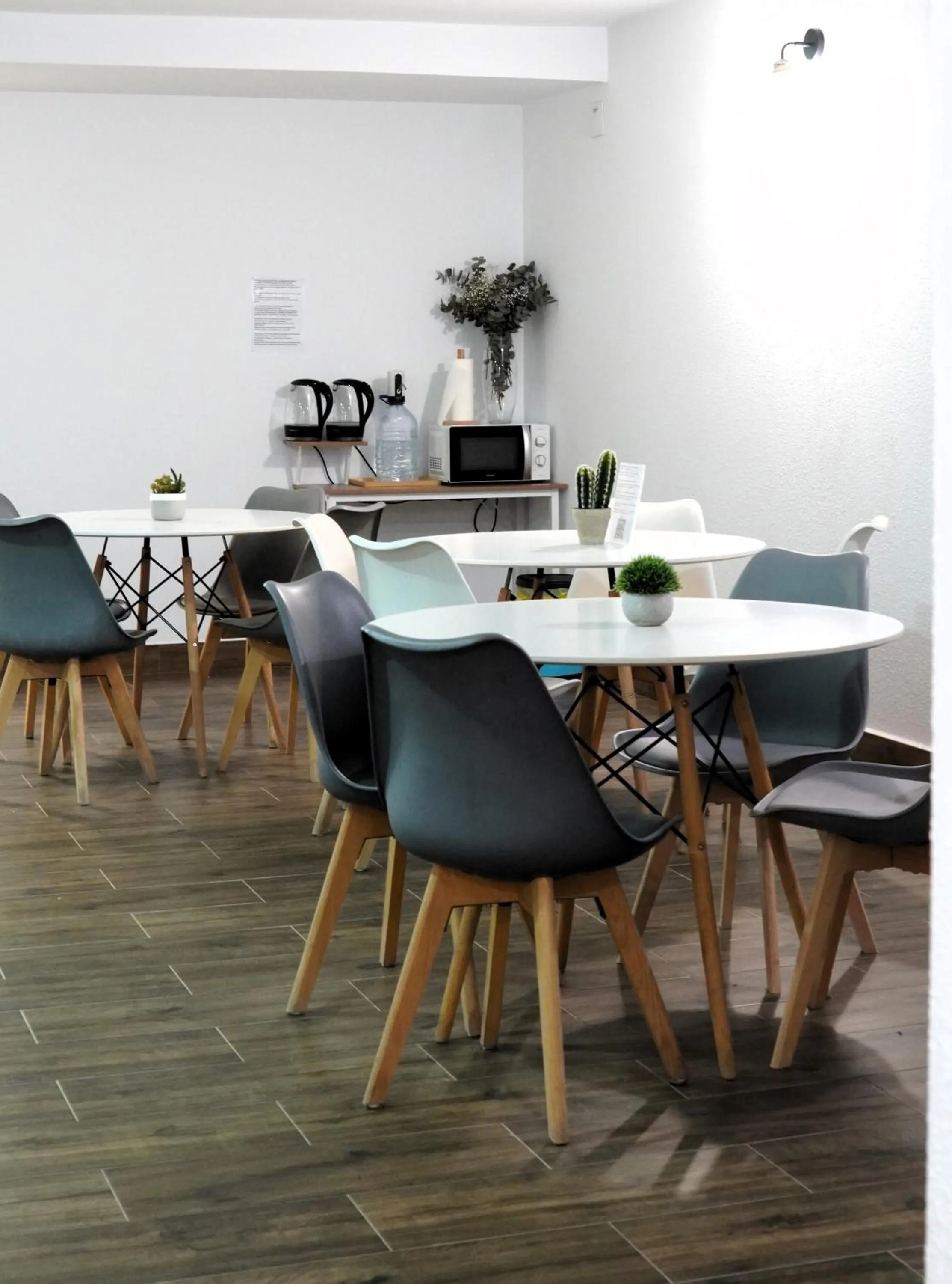 Kitchen or kitchenette in El Patio Hostal