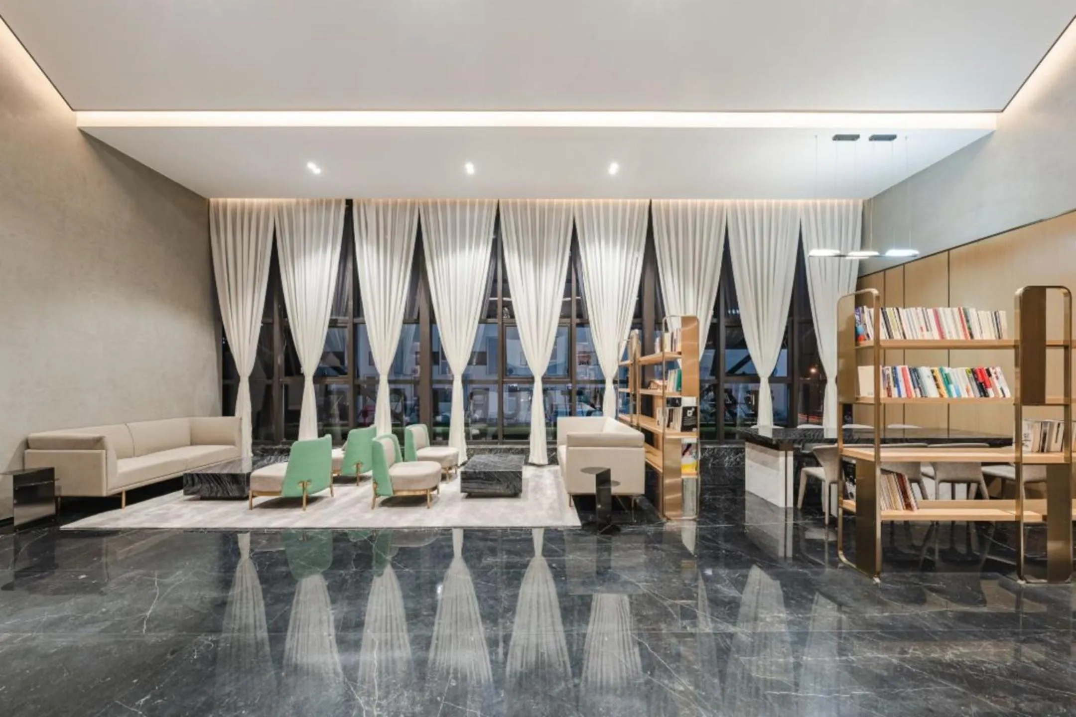 Seating area in Atour Hotel Lingang New Town