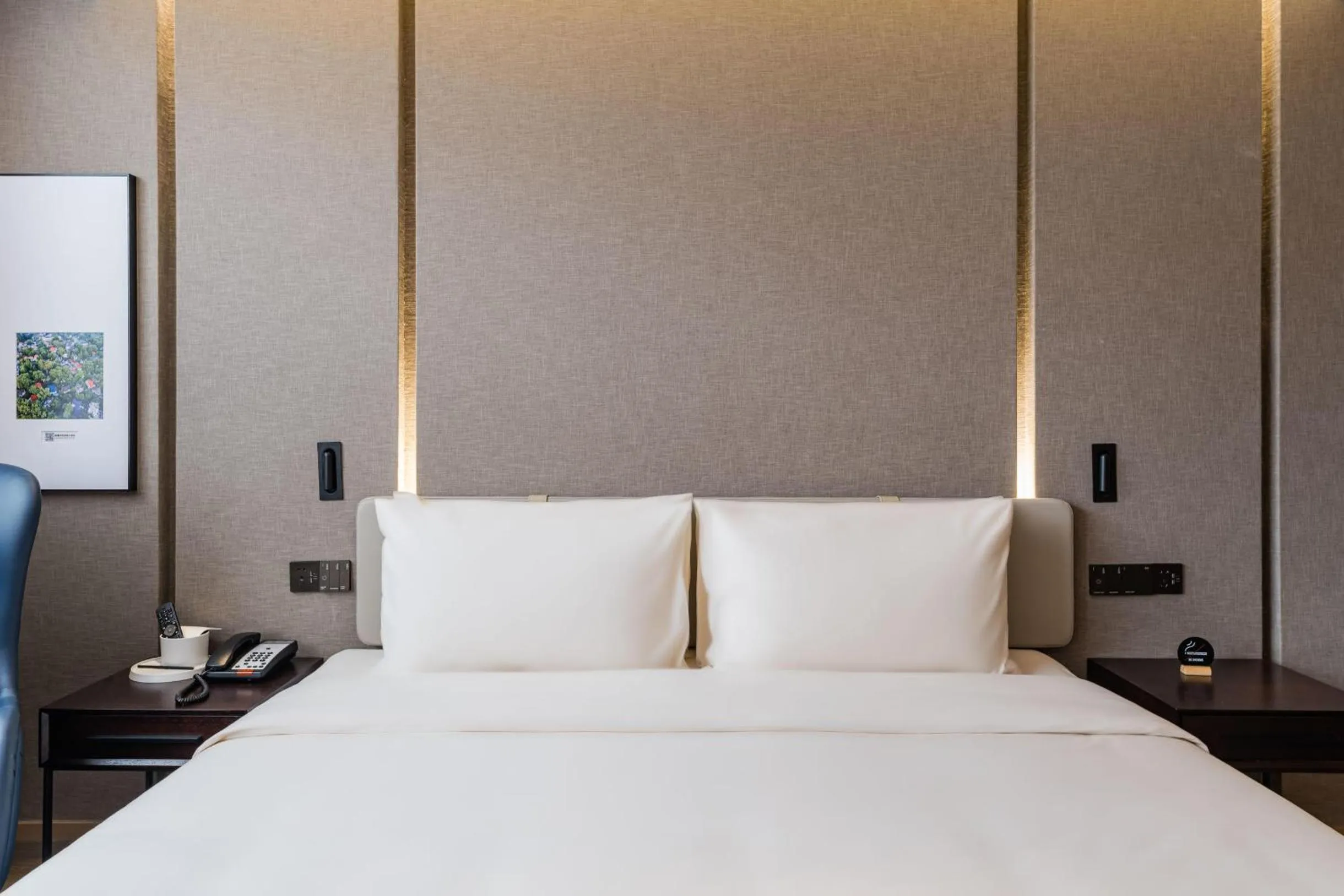 Bed in Atour Hotel Nanjing Olympic Sports Center Tianhe Plaza