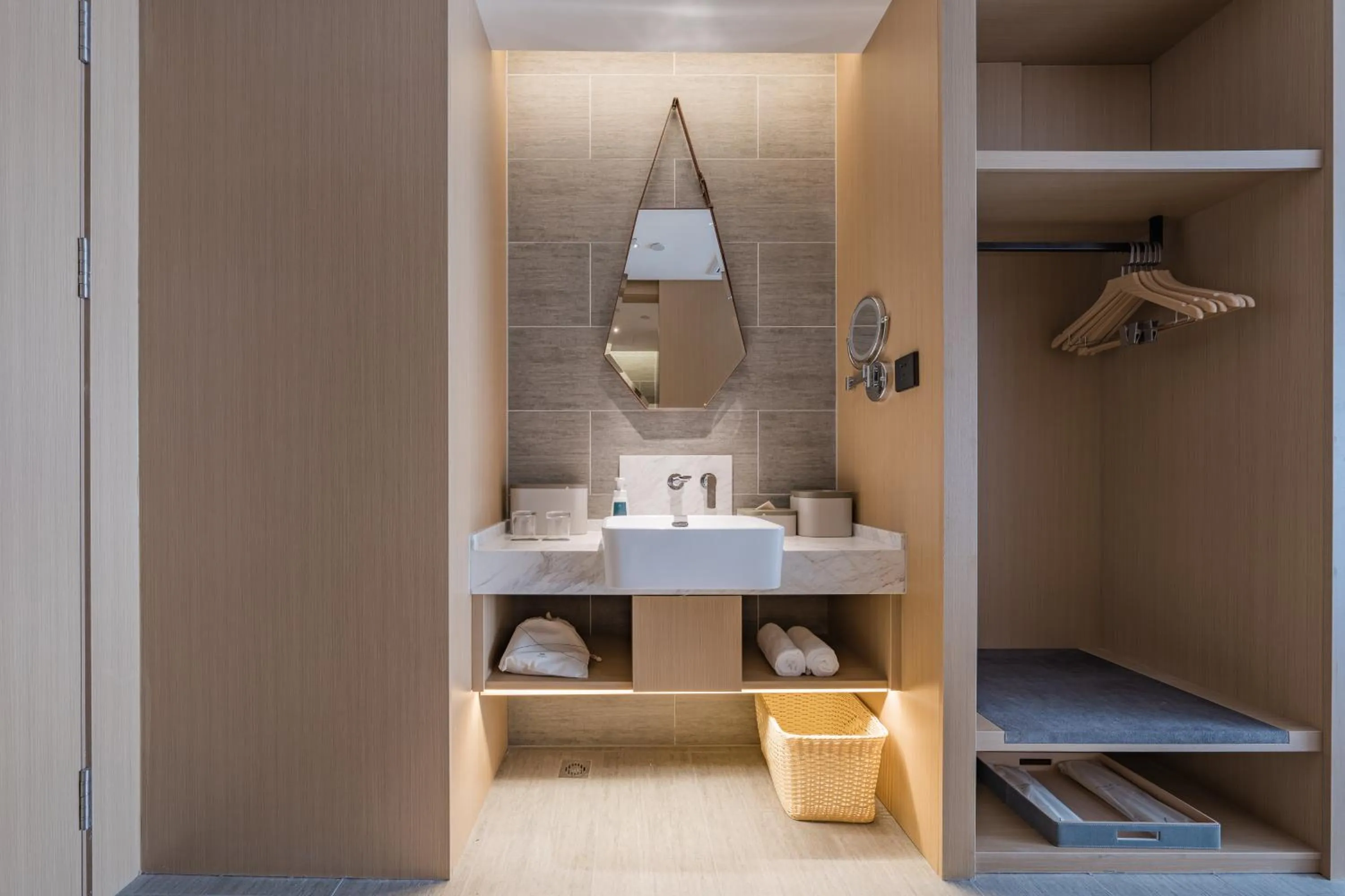 towels in Atour Hotel Suzhou Wujiang Suzhou Bay