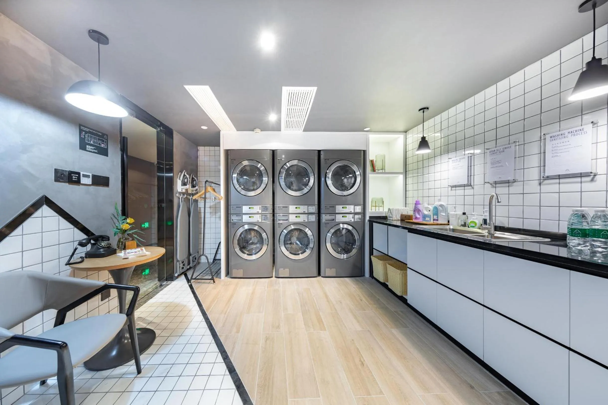 Atour Hotel Lianyungang City Government