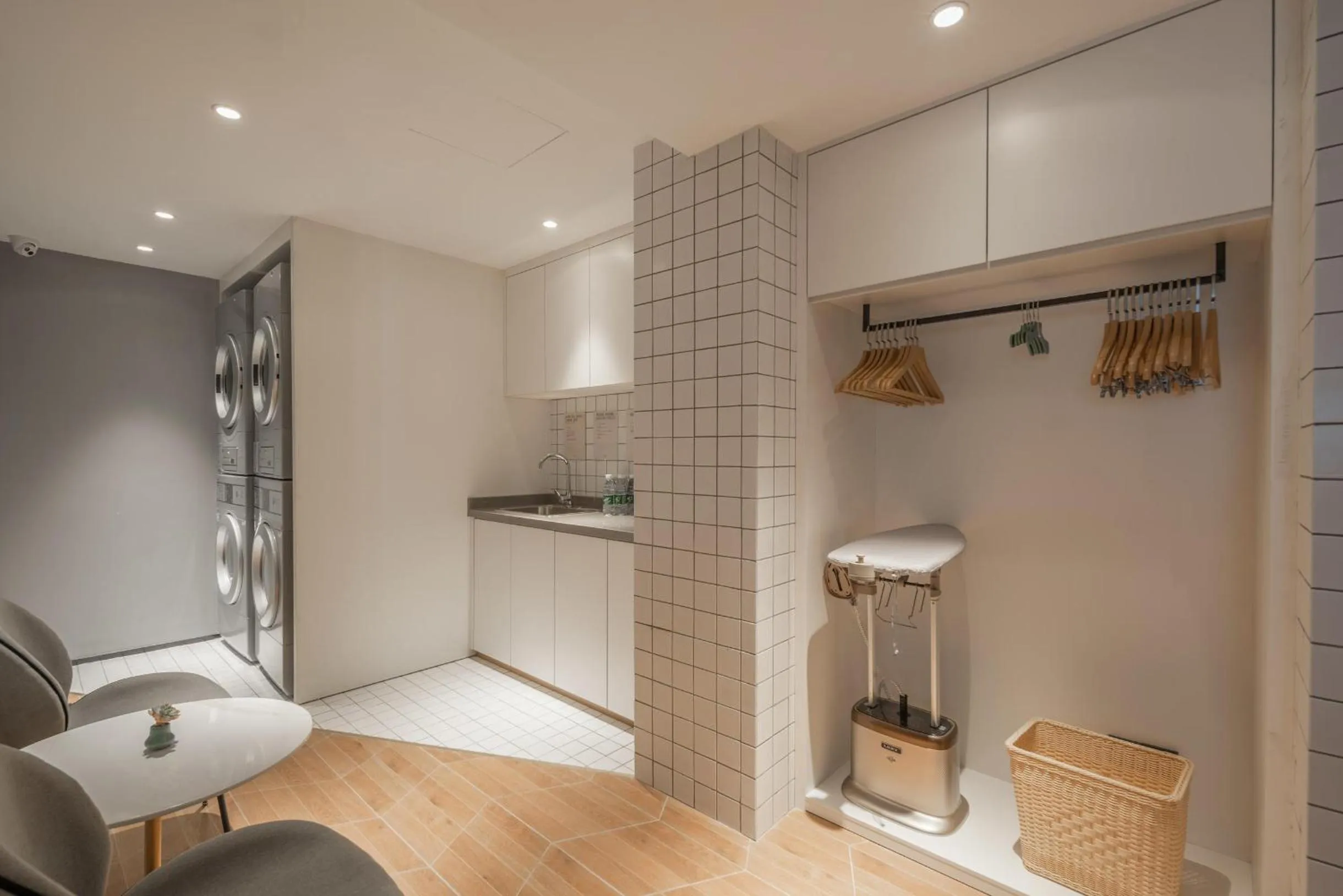 Atour Hotel Taizhou Maoye World