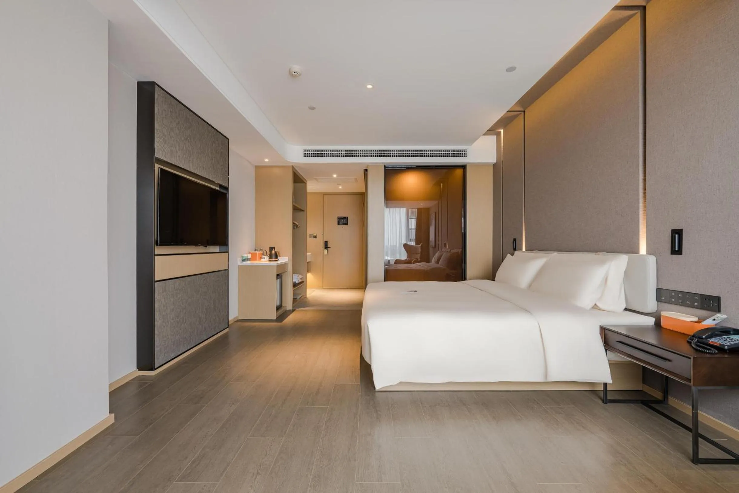 Bed in Atour Hotel Jiaxing Pinghu