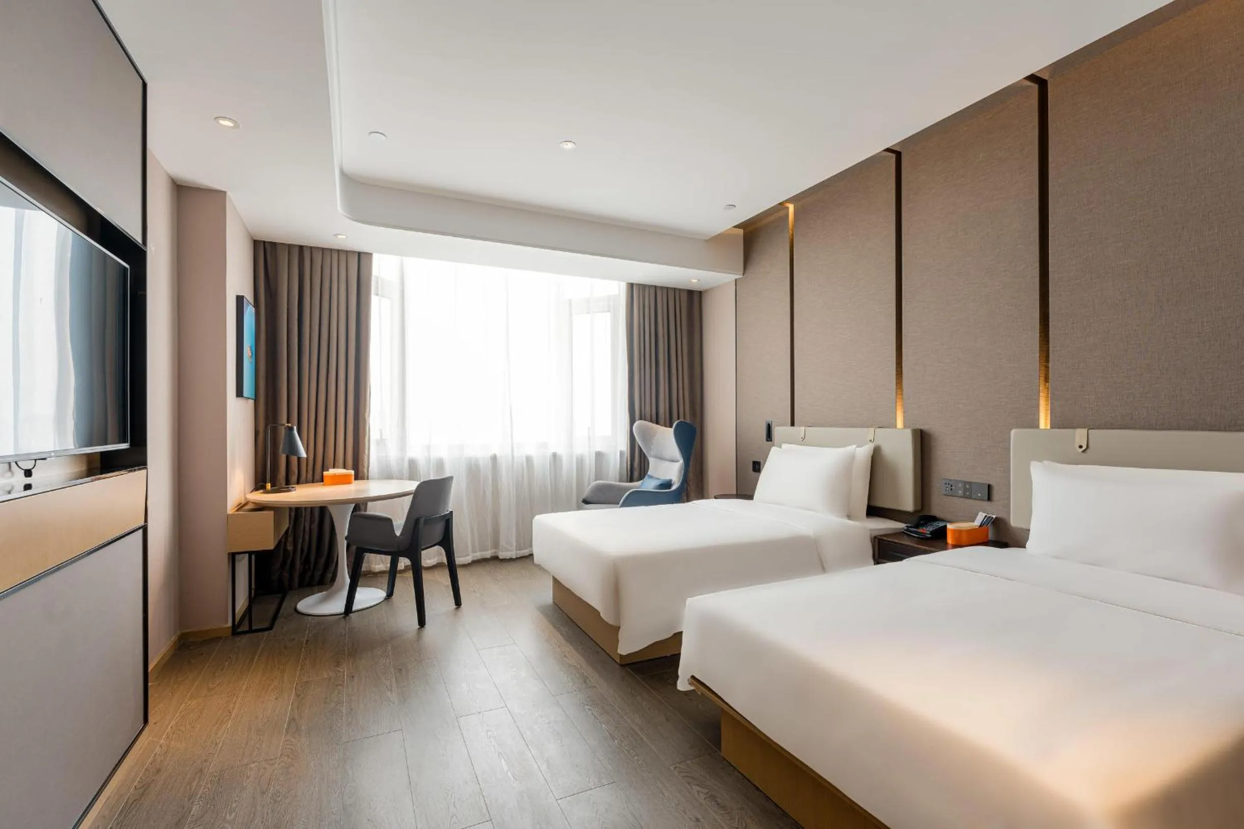 Bed in Atour Hotel Shangxing Lu Xun s Hometown