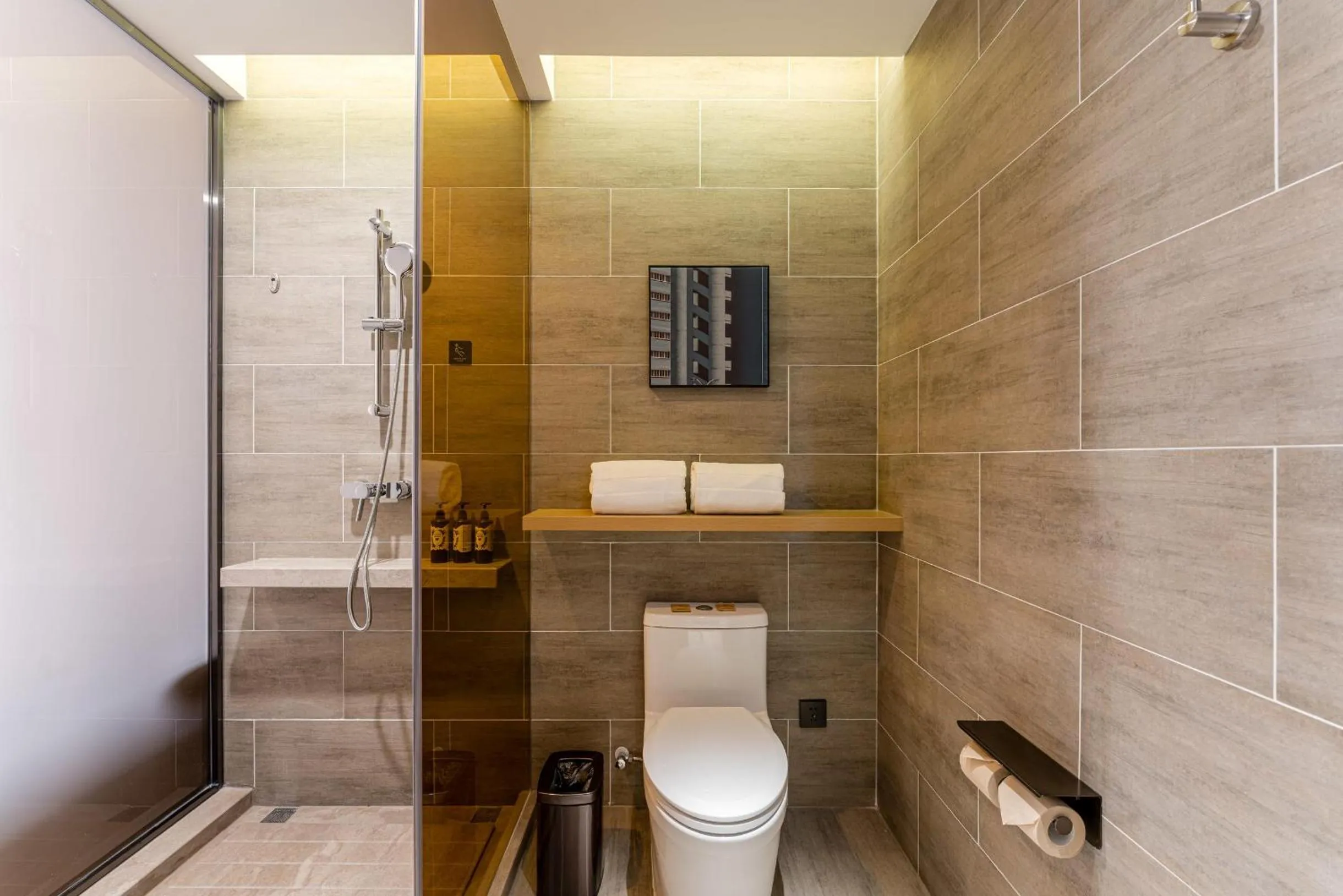 Atour Hotel Shangxing Lu Xun s Hometown