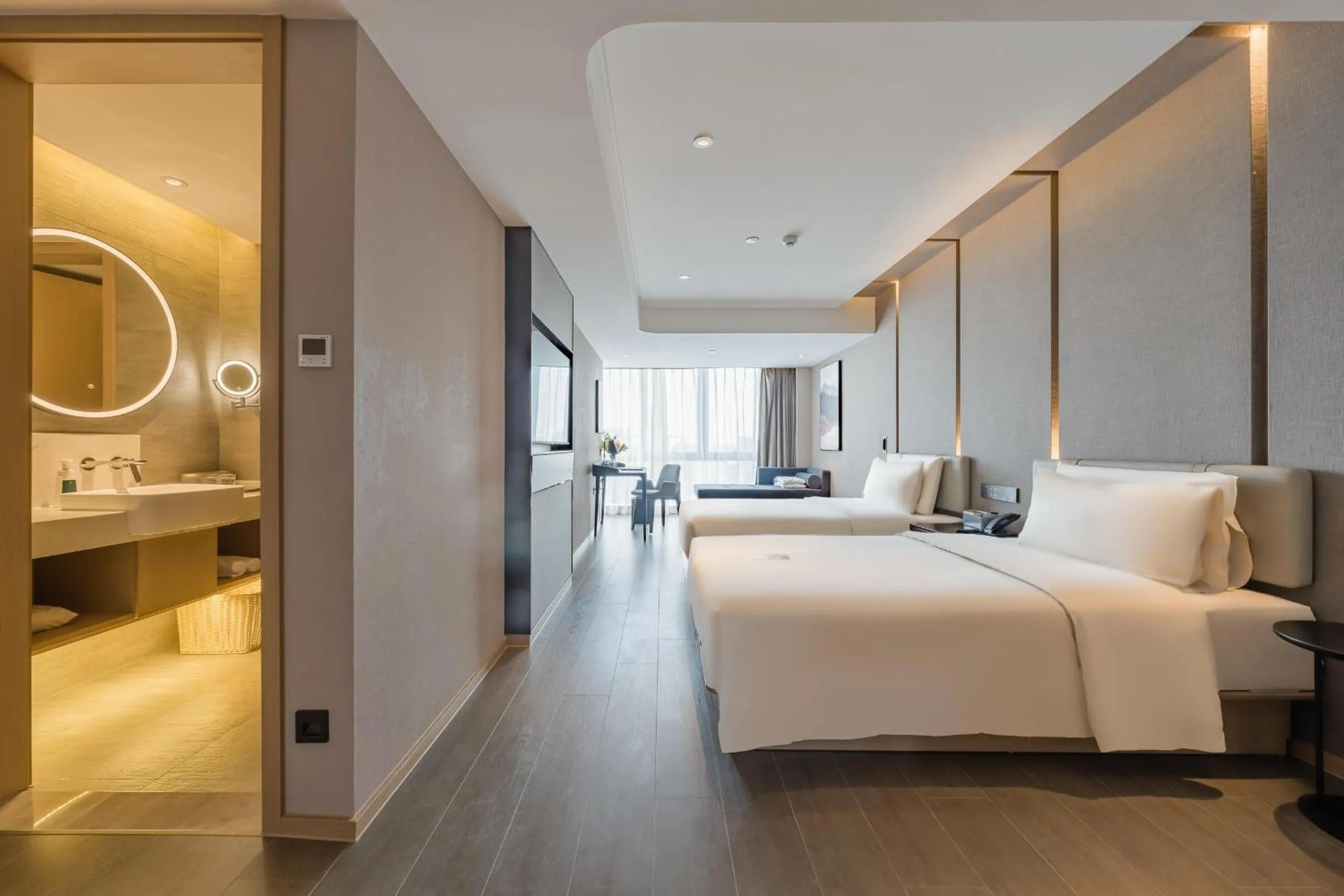 Photo of the whole room, Bed in Atour Hotel Hefei USTC Huangshan Road
