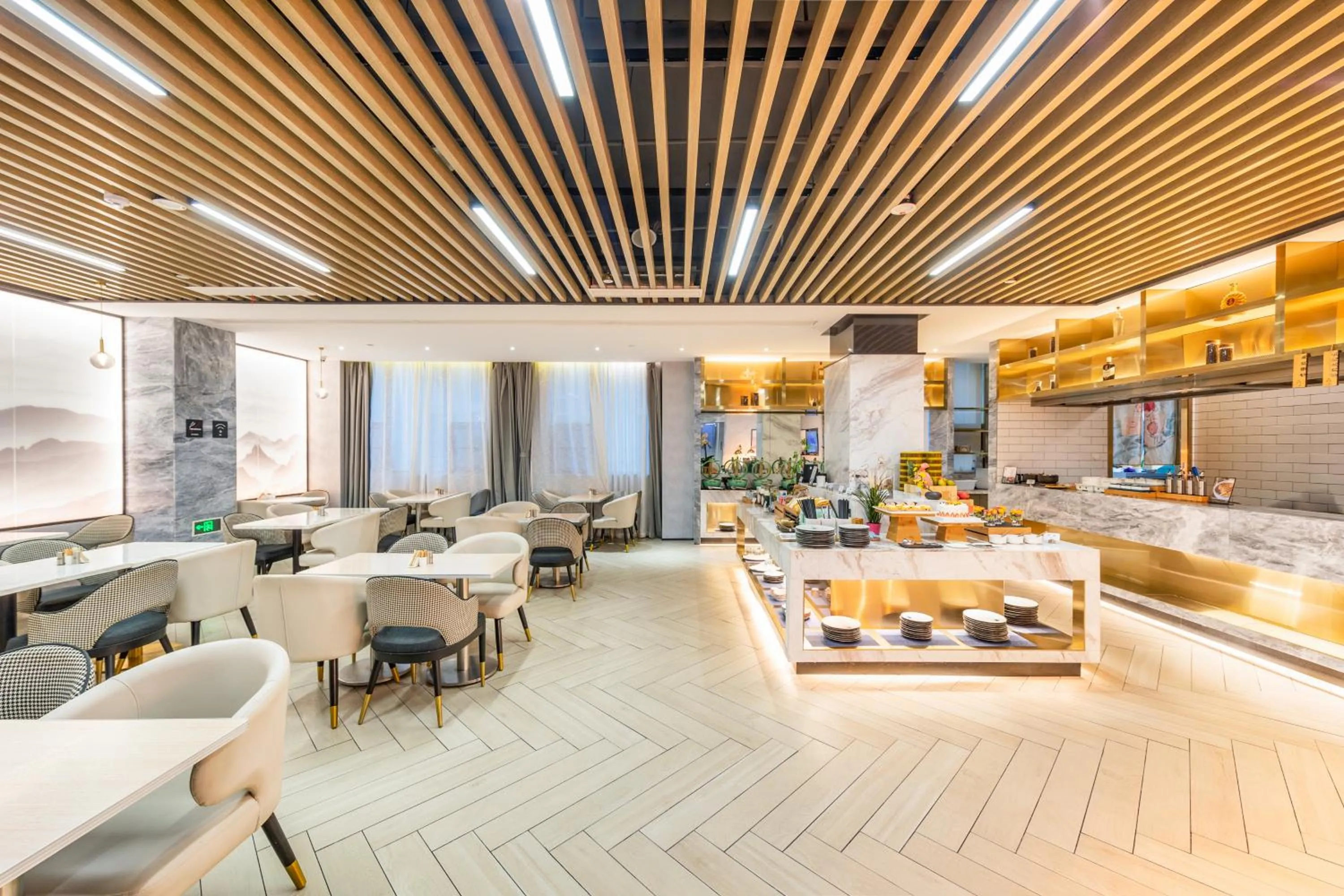 Restaurant/places to eat in Atour Hotel Ma anshan East Station