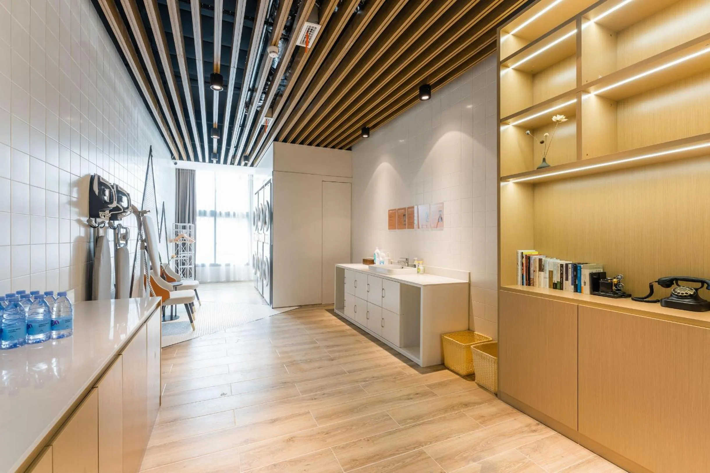 Atour Hotel Nanchang Red Valley Beach Qiushui Plaza