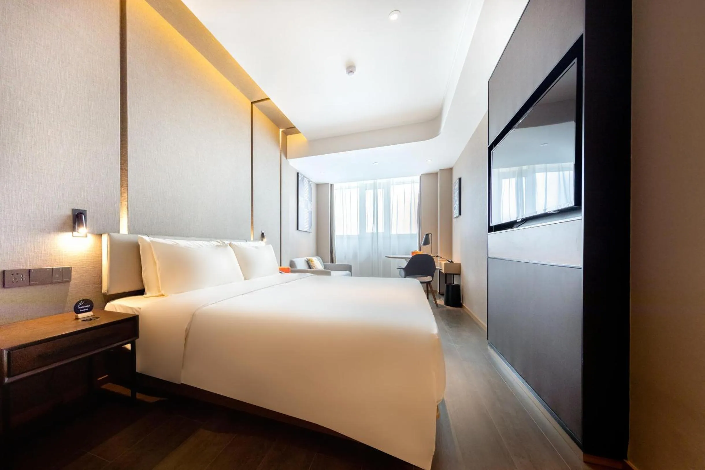 Bed in Atour Hotel Qingdao CBD Hangzhou Road