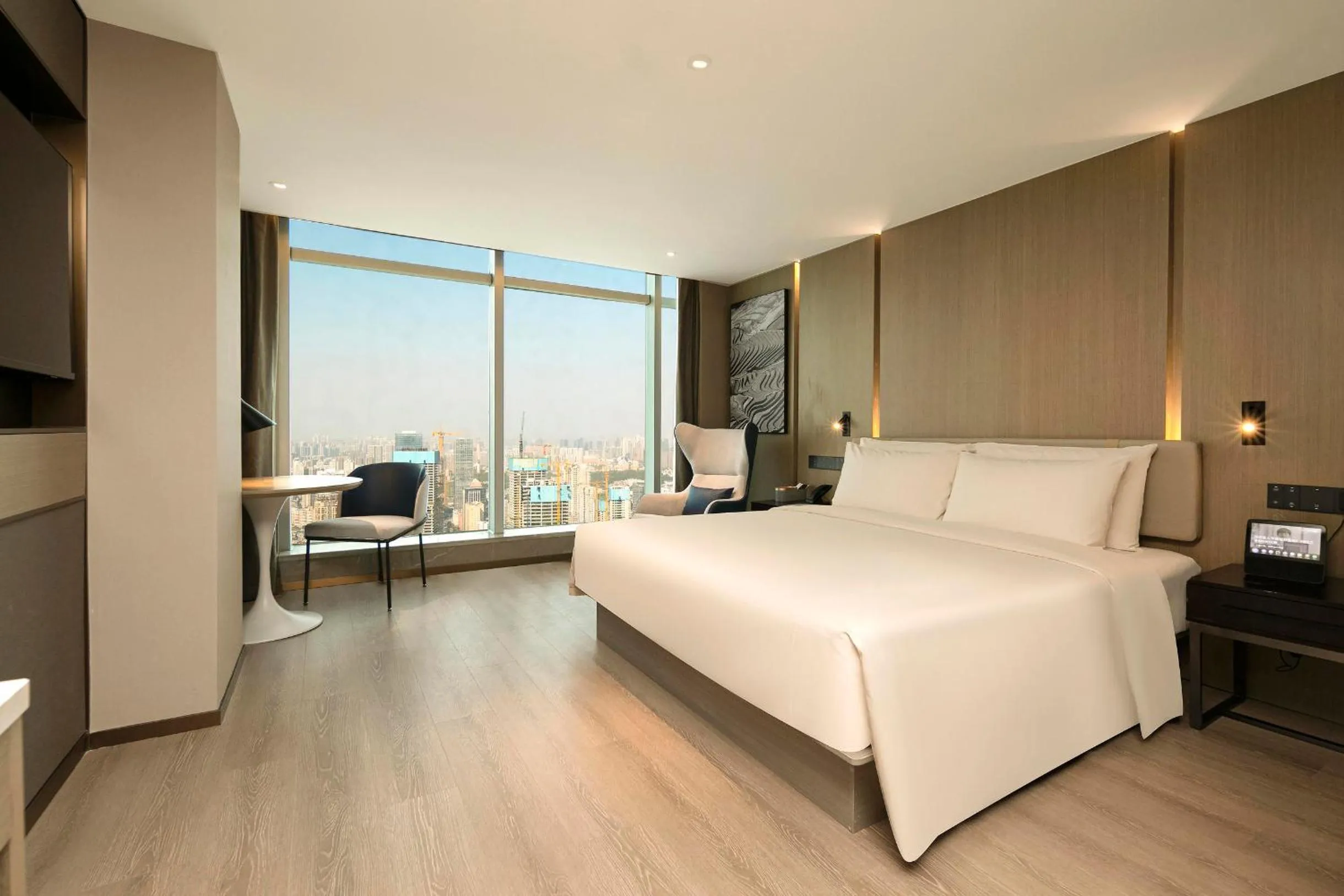 Property building, Bed in Atour Hotel Wuhan Hankou Financial Center